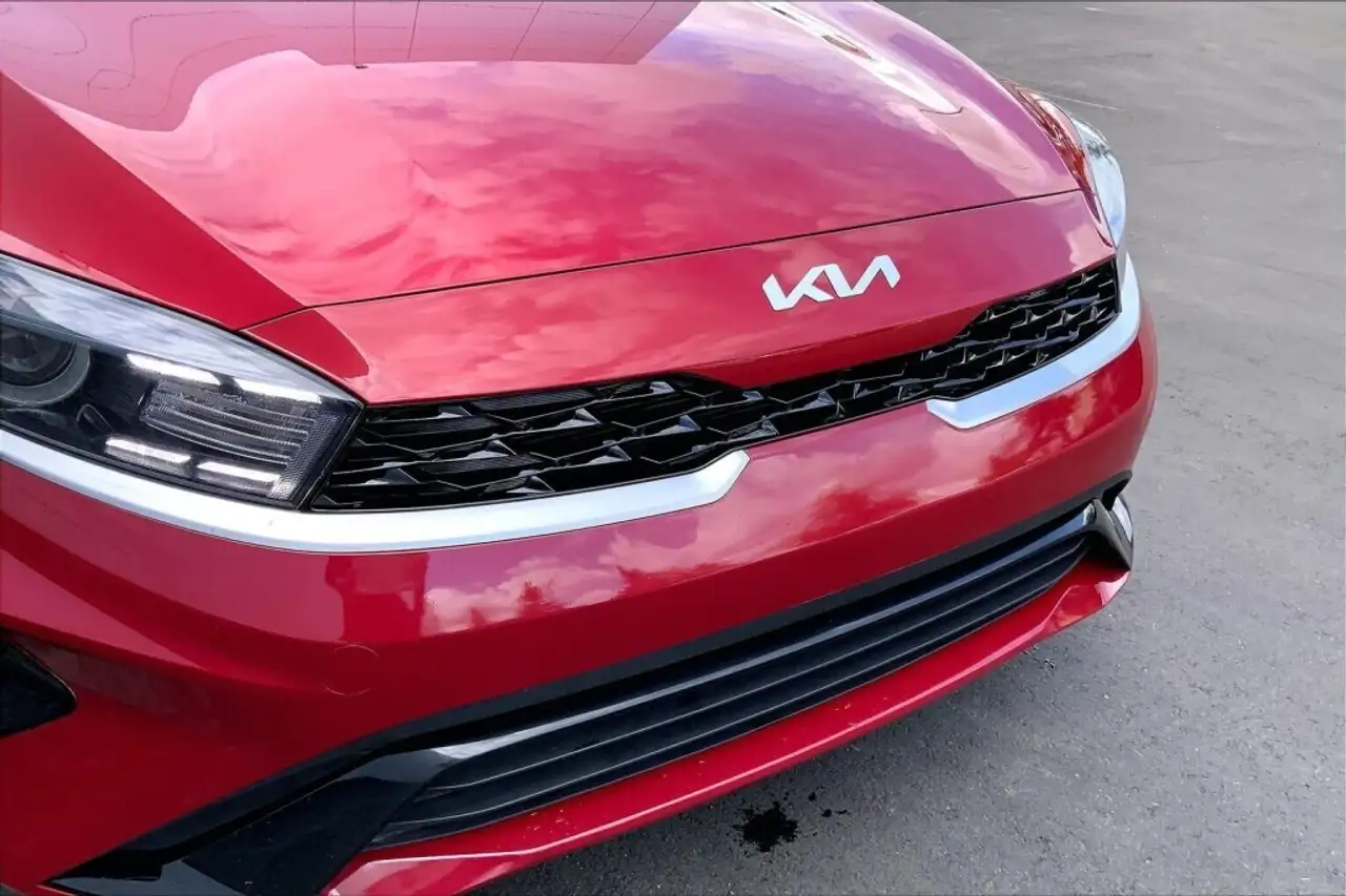 Kia Forte снимка Kia Forte