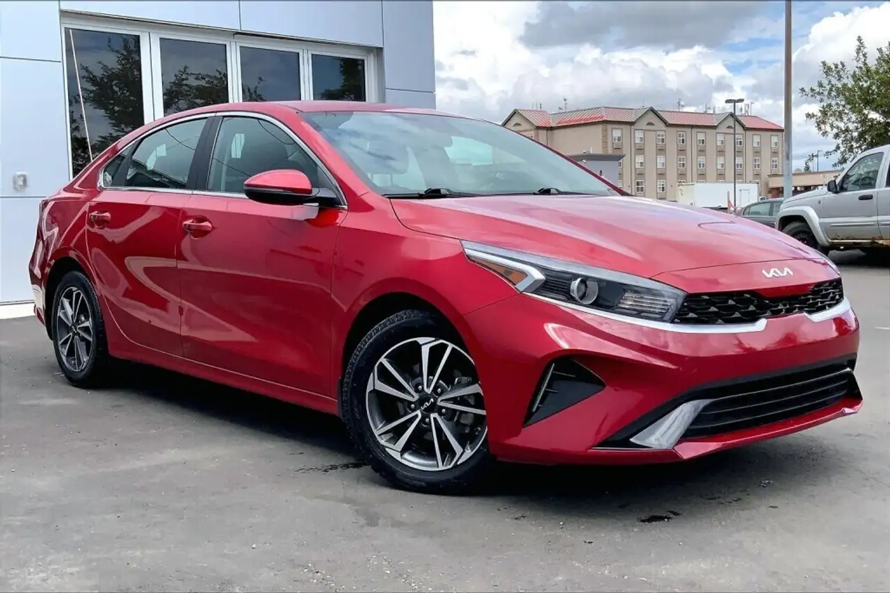Kia Forte снимка Kia Forte