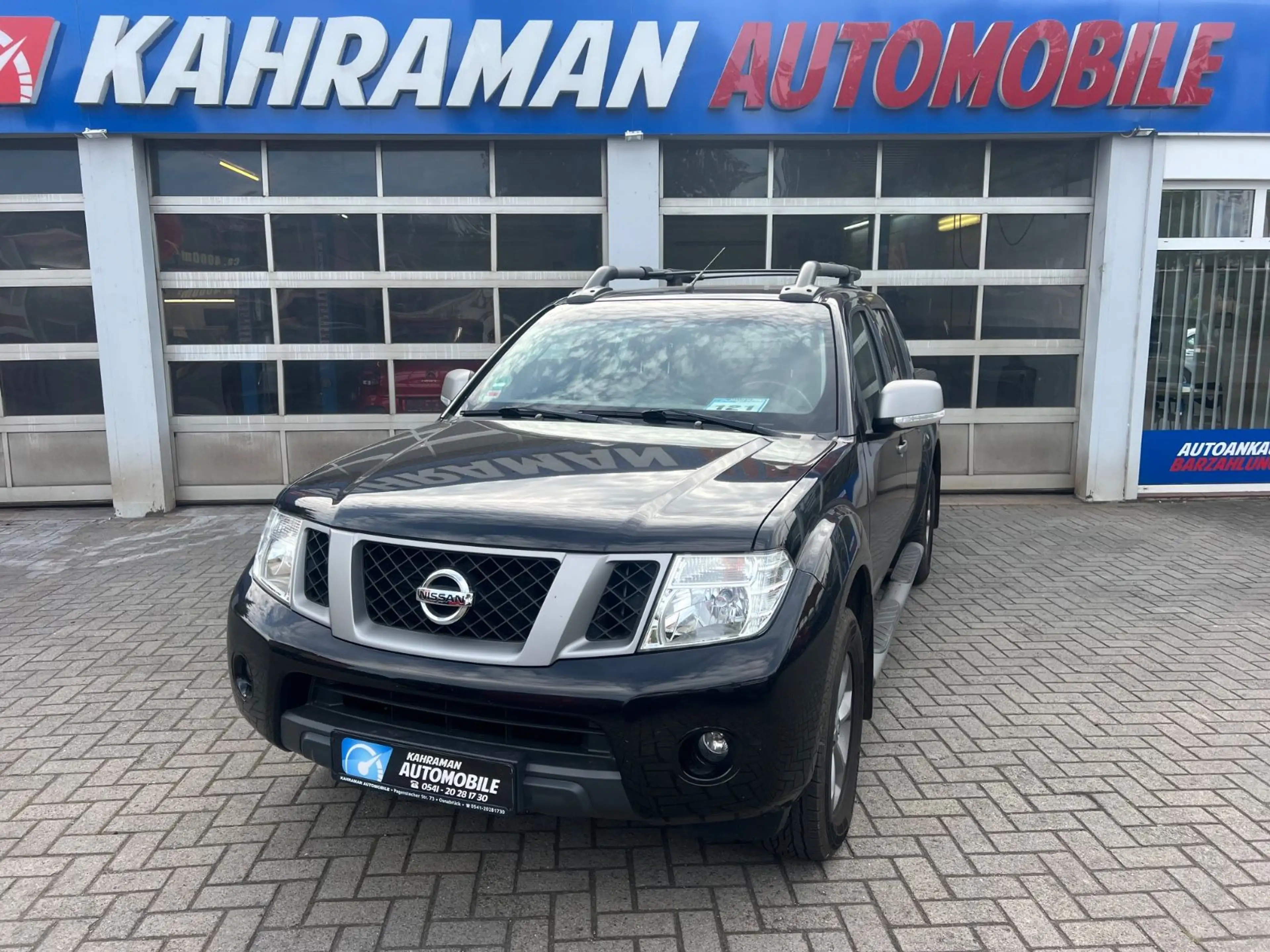 Nissan Navara Pickup Double Cab PLATINUM EVO 4X4