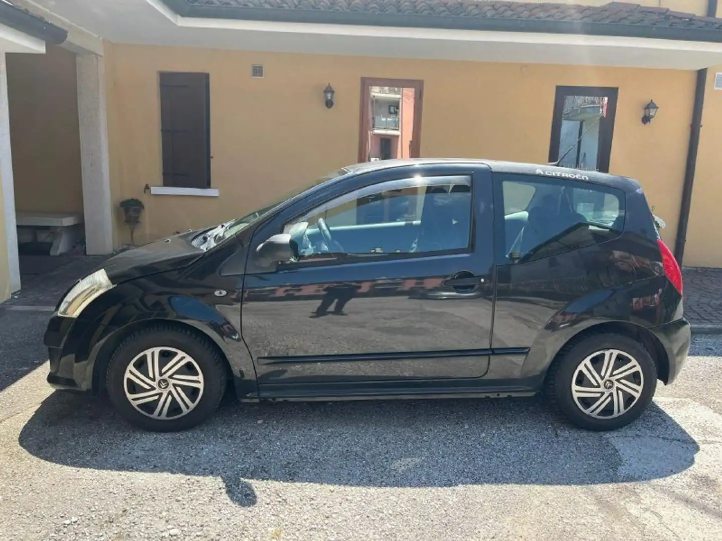Citroen C2 C2 1.1 Perfect Černá - 1