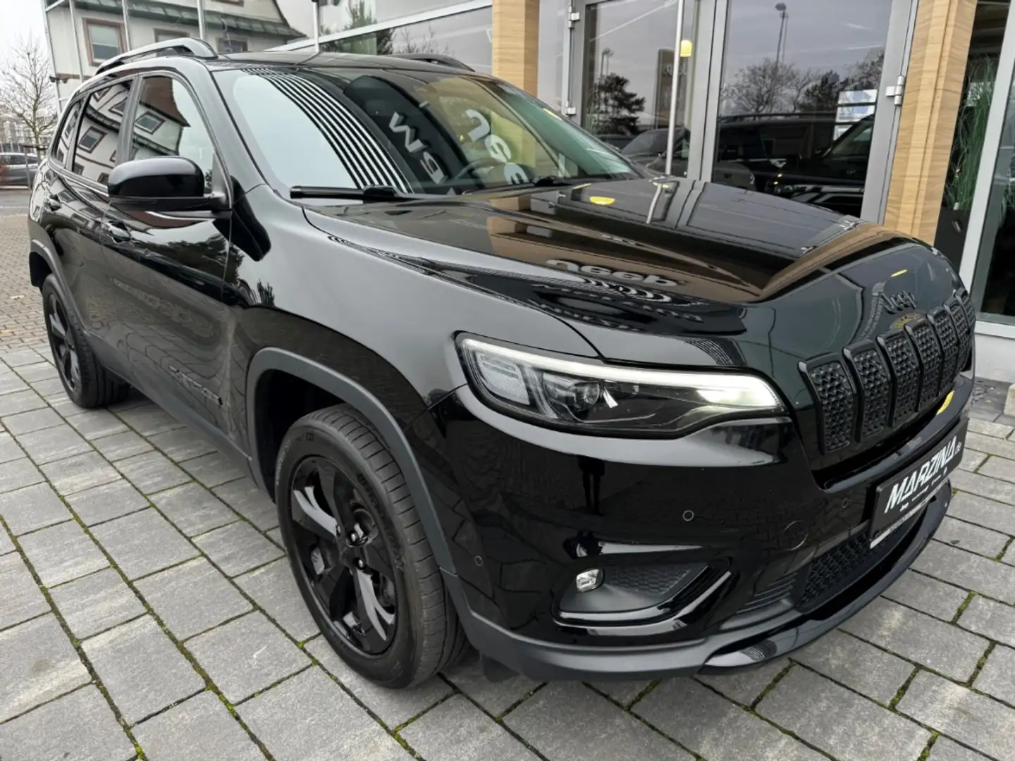 Jeep Cherokee Night Eagle 2.2 4WD Navi Leder Memory Sitze Sounds Schwarz - 2