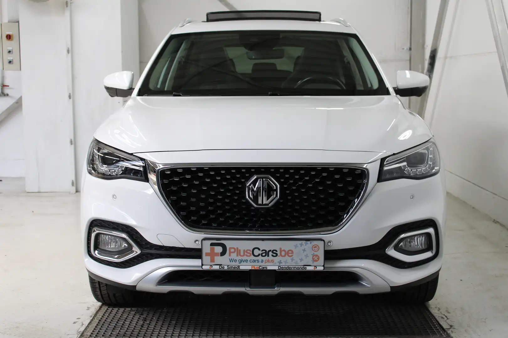 MG EHS 1.5 Turbo PHEV Luxury ~ Leder ~ Pano ~ TopDeal ~ Wit - 2