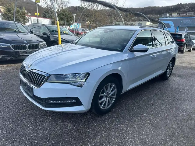 Skoda Superb Kombi 2,0 TDI Ambition LED-ACC-AHK