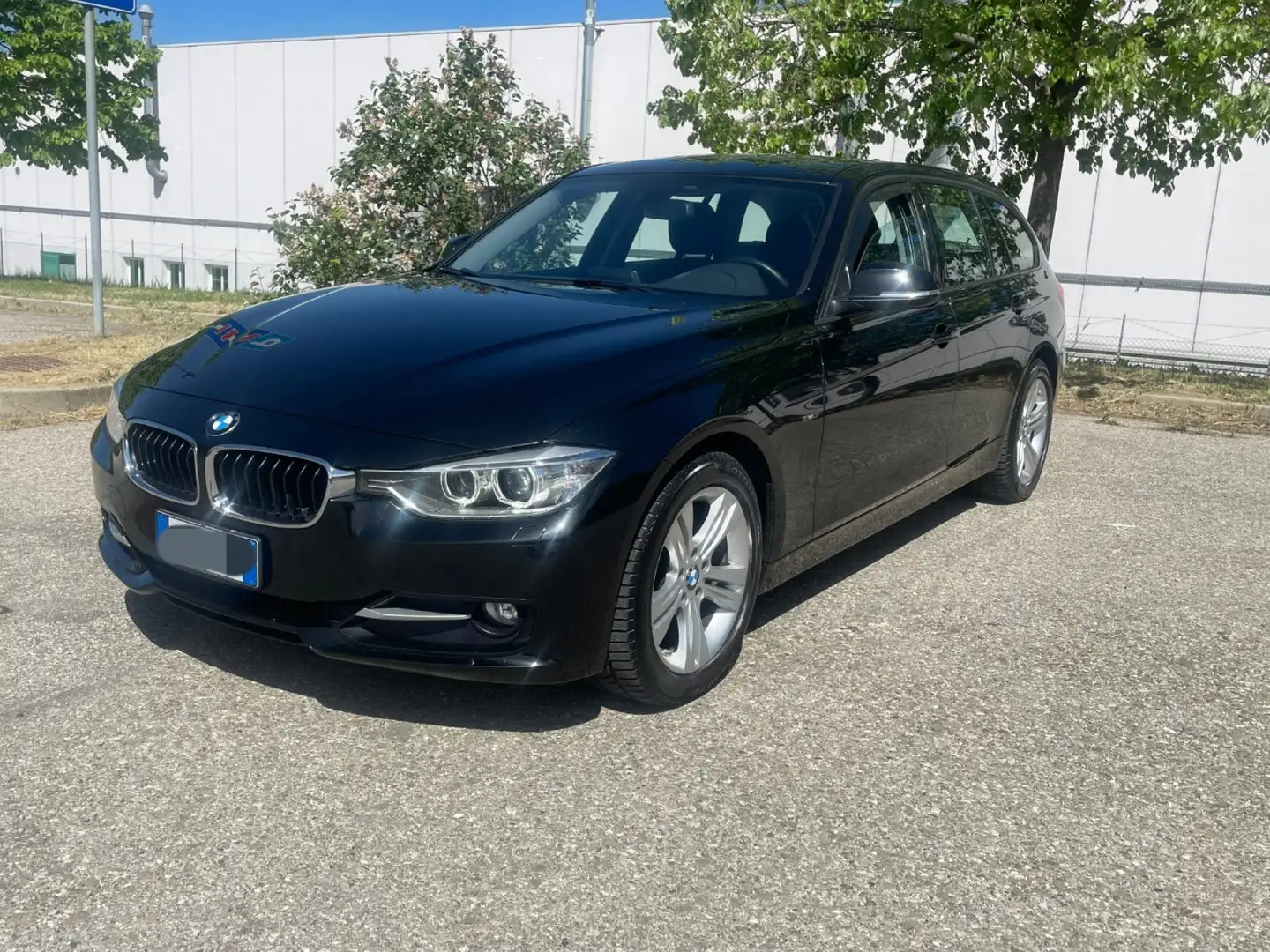 BMW 316 d Touring Sport Fekete - 1