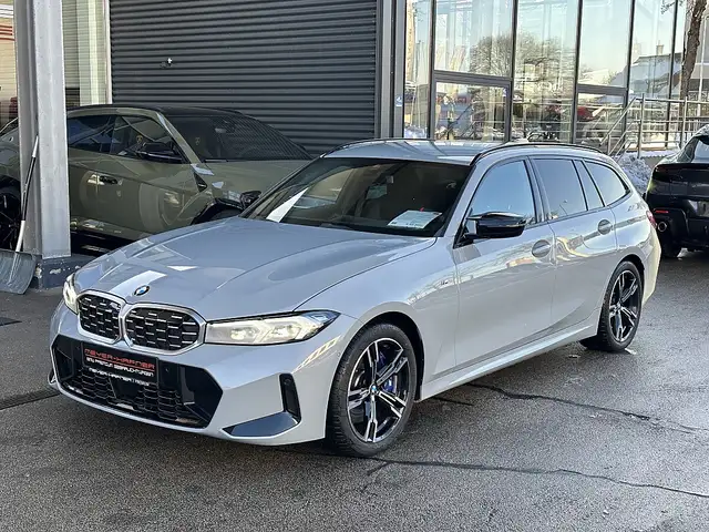 BMW 340 i xDrive Touring Aut. / Memory / HiFi / Widescreen