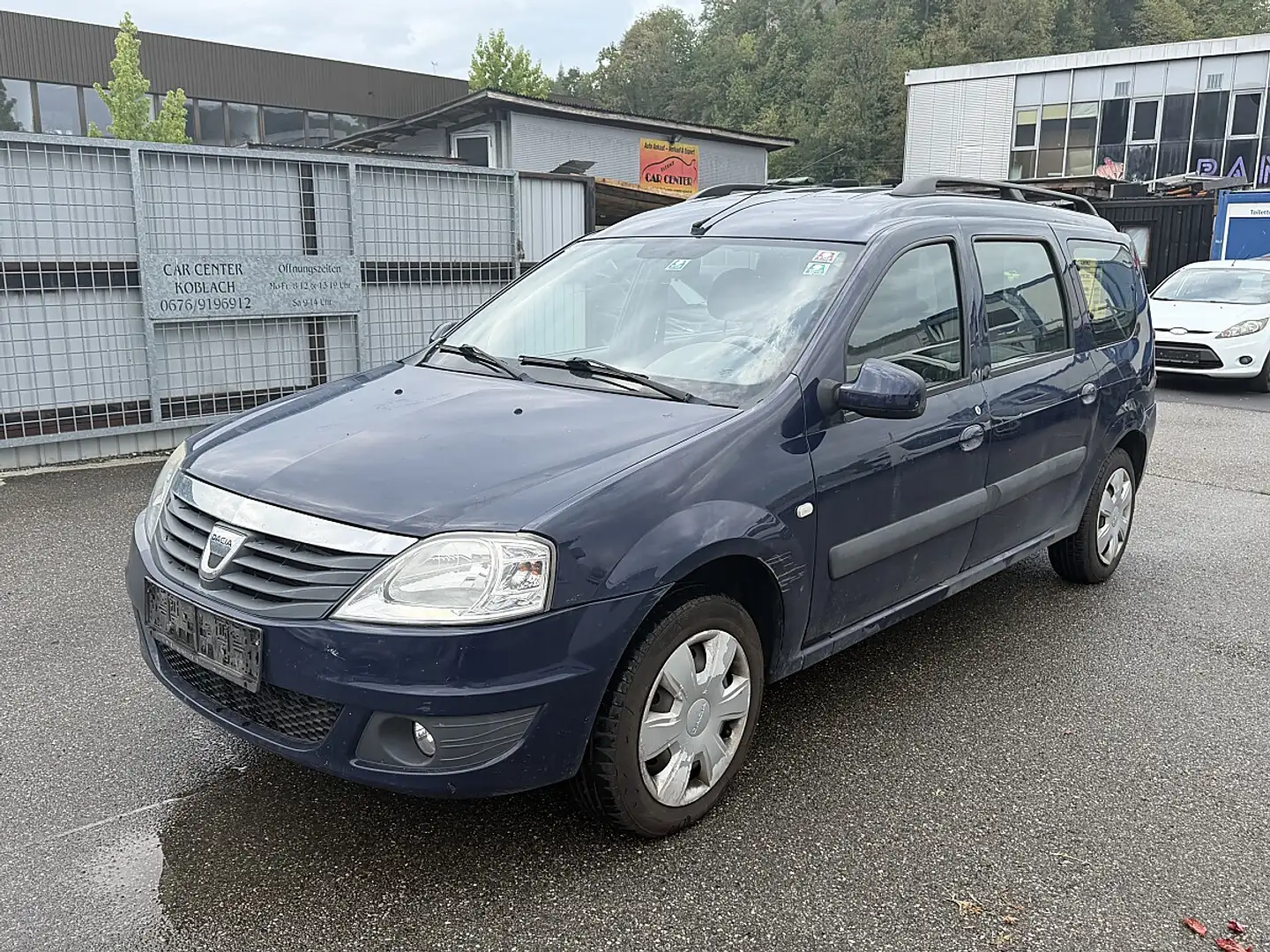 Dacia Logan MCV Black Line+ dCi 90 Blau - 1