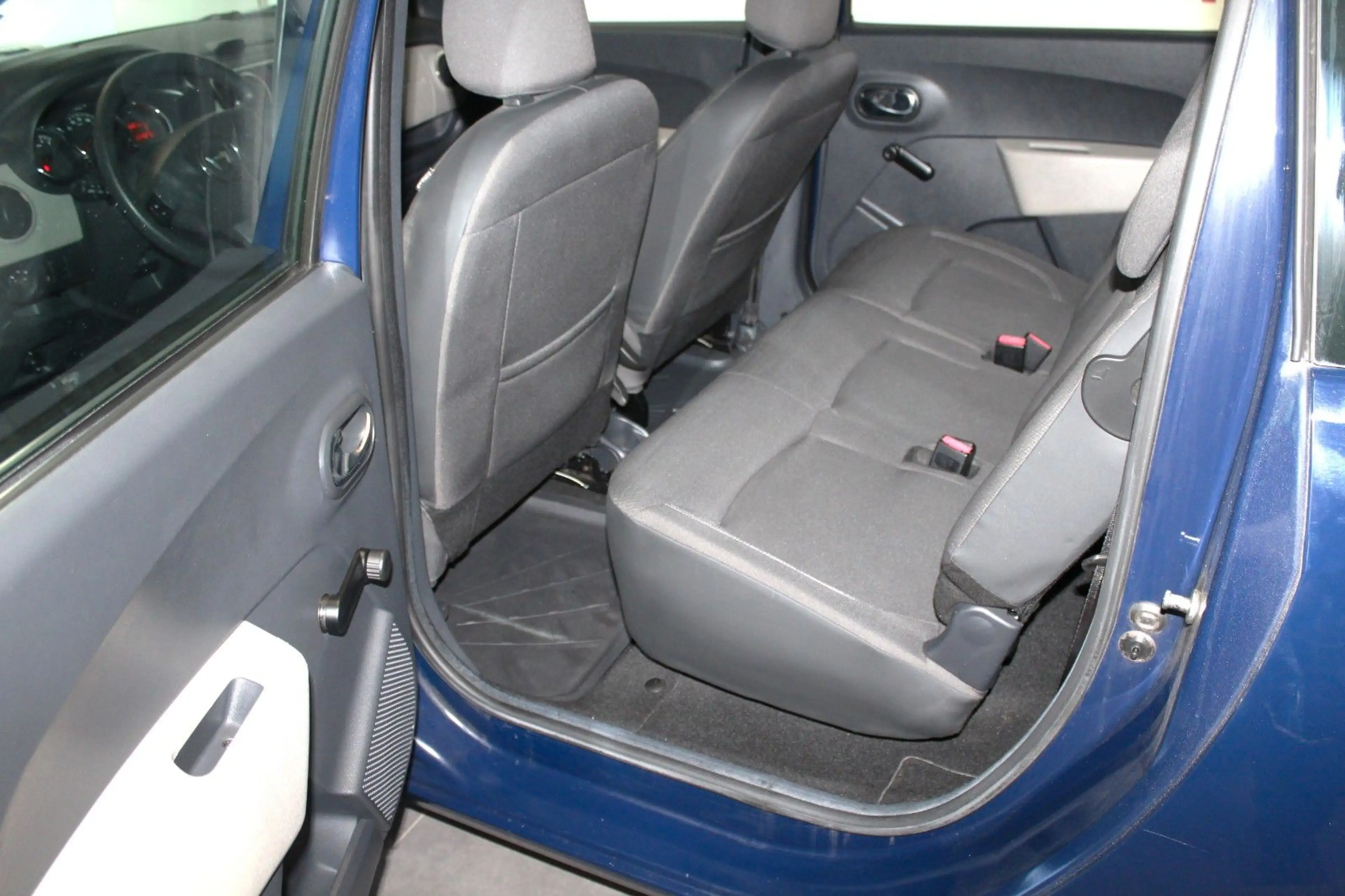 Dacia Lodgy Laureate 1,5 Diesel 1.Hand — photo 7