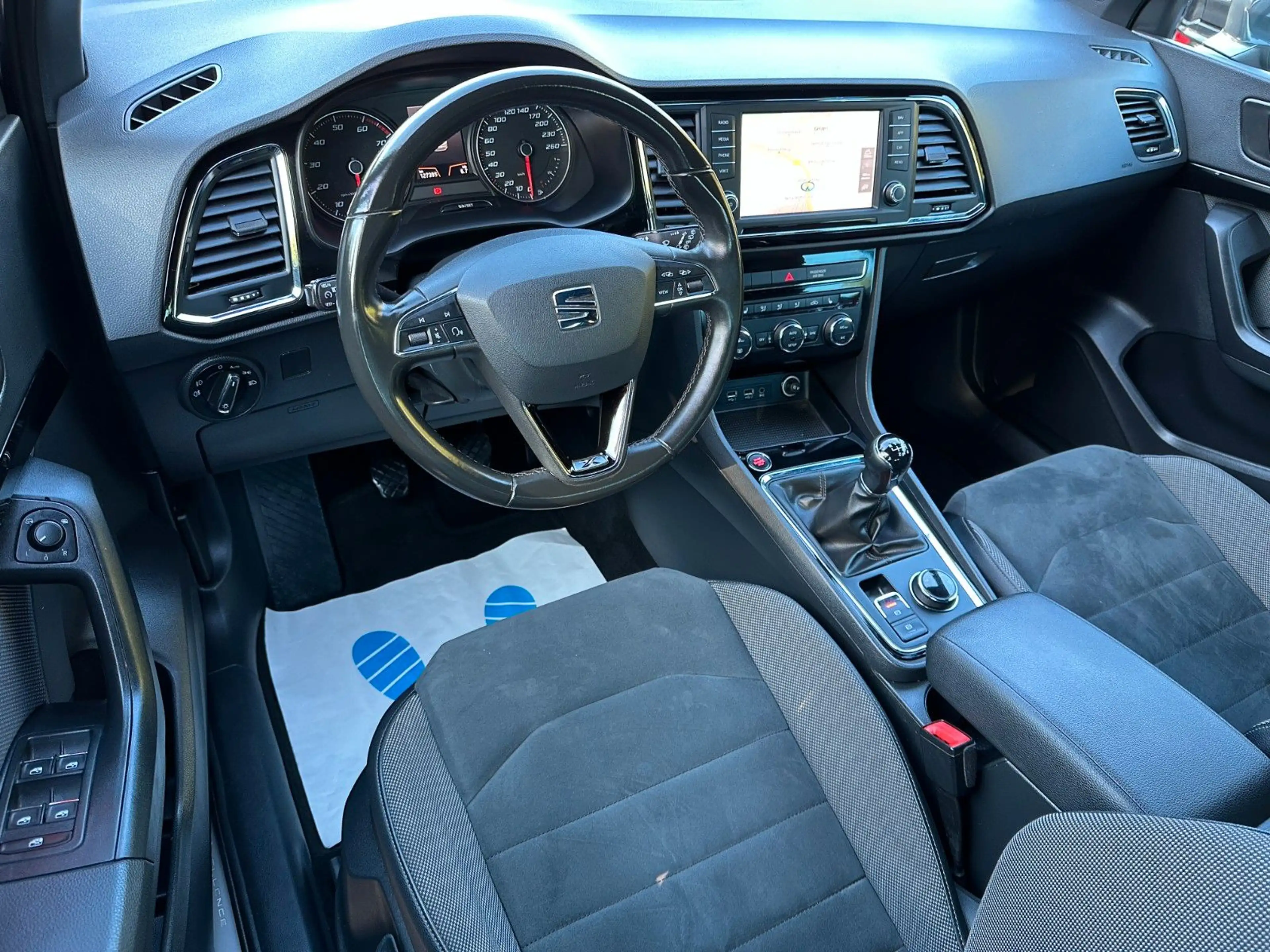 SEAT Ateca Xcellence AHK RFC SHZ PDC NAVI — photo 9