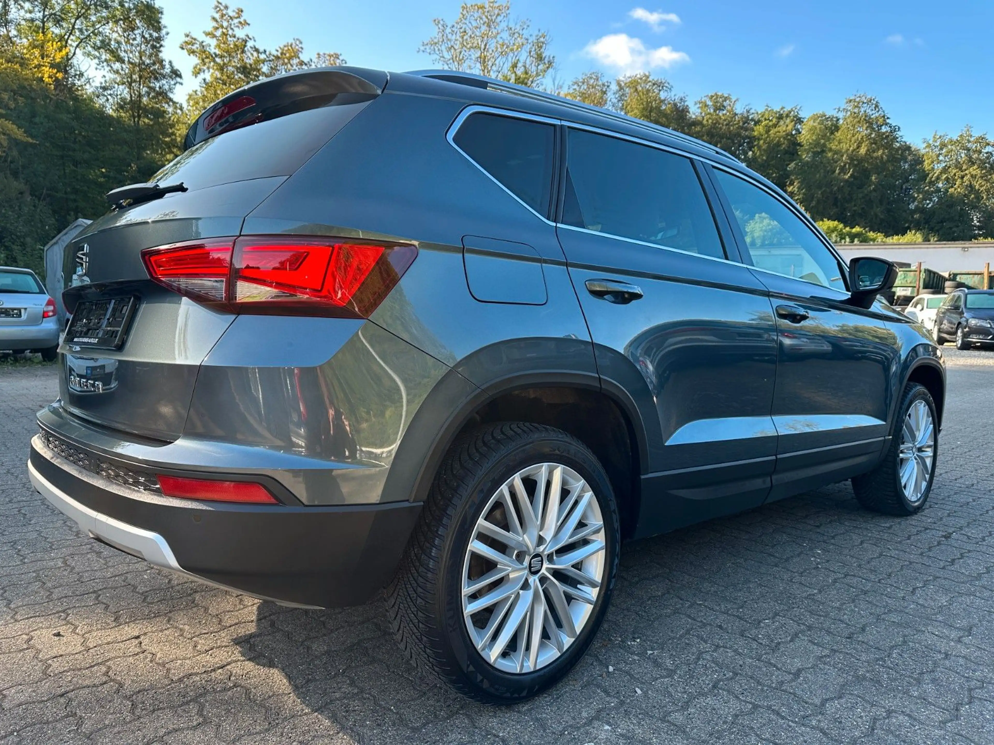 SEAT Ateca Xcellence AHK RFC SHZ PDC NAVI — photo 7