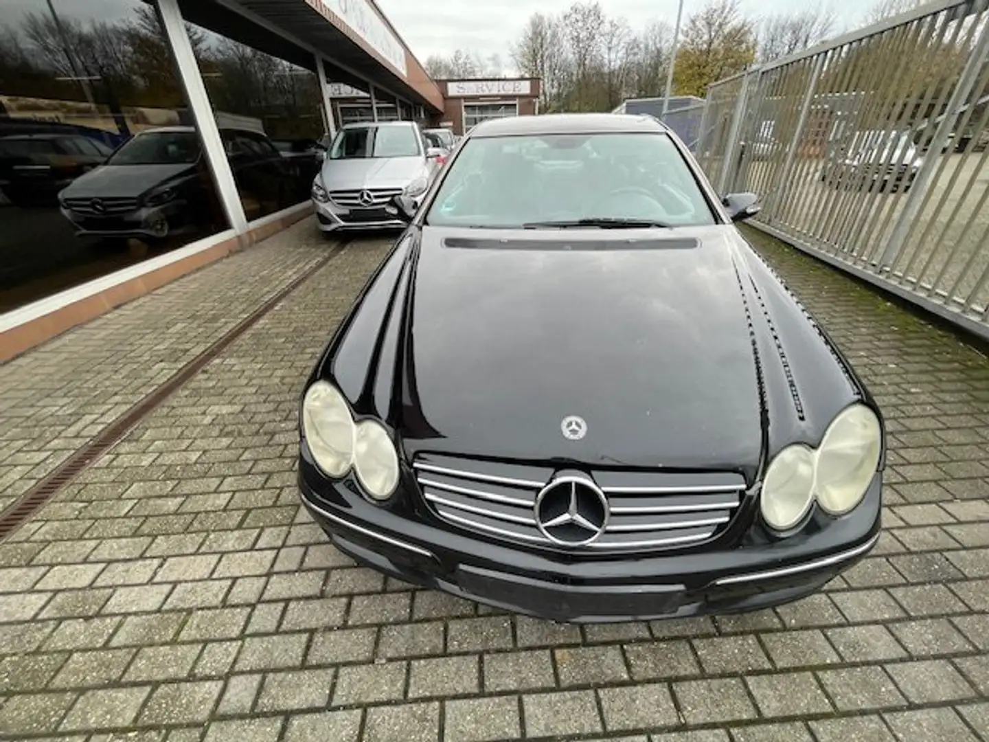 Mercedes-Benz CLK 220 CLK 220 CDI (209.308) Zwart - 2
