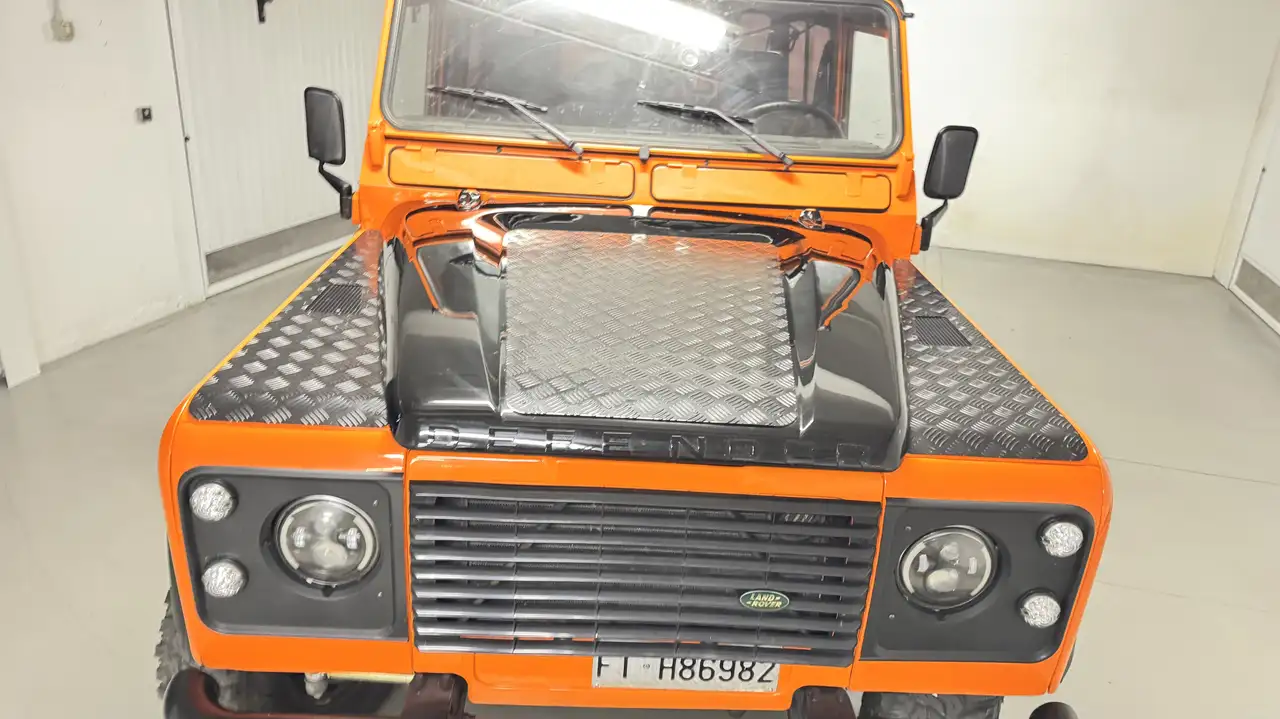 Land Rover Defender 90 2.5 td Hard Top, foto 3