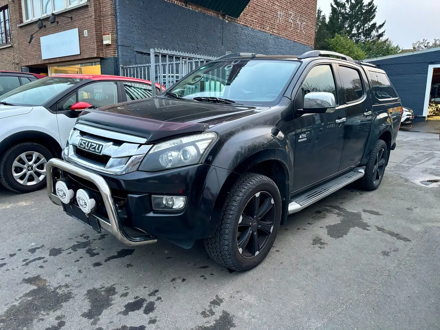 Isuzu D-Max 2.5/LSX Generation/Hardtop/Belgium Car - 1