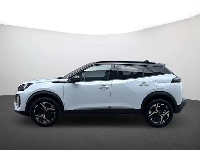 Peugeot 2008 view 4