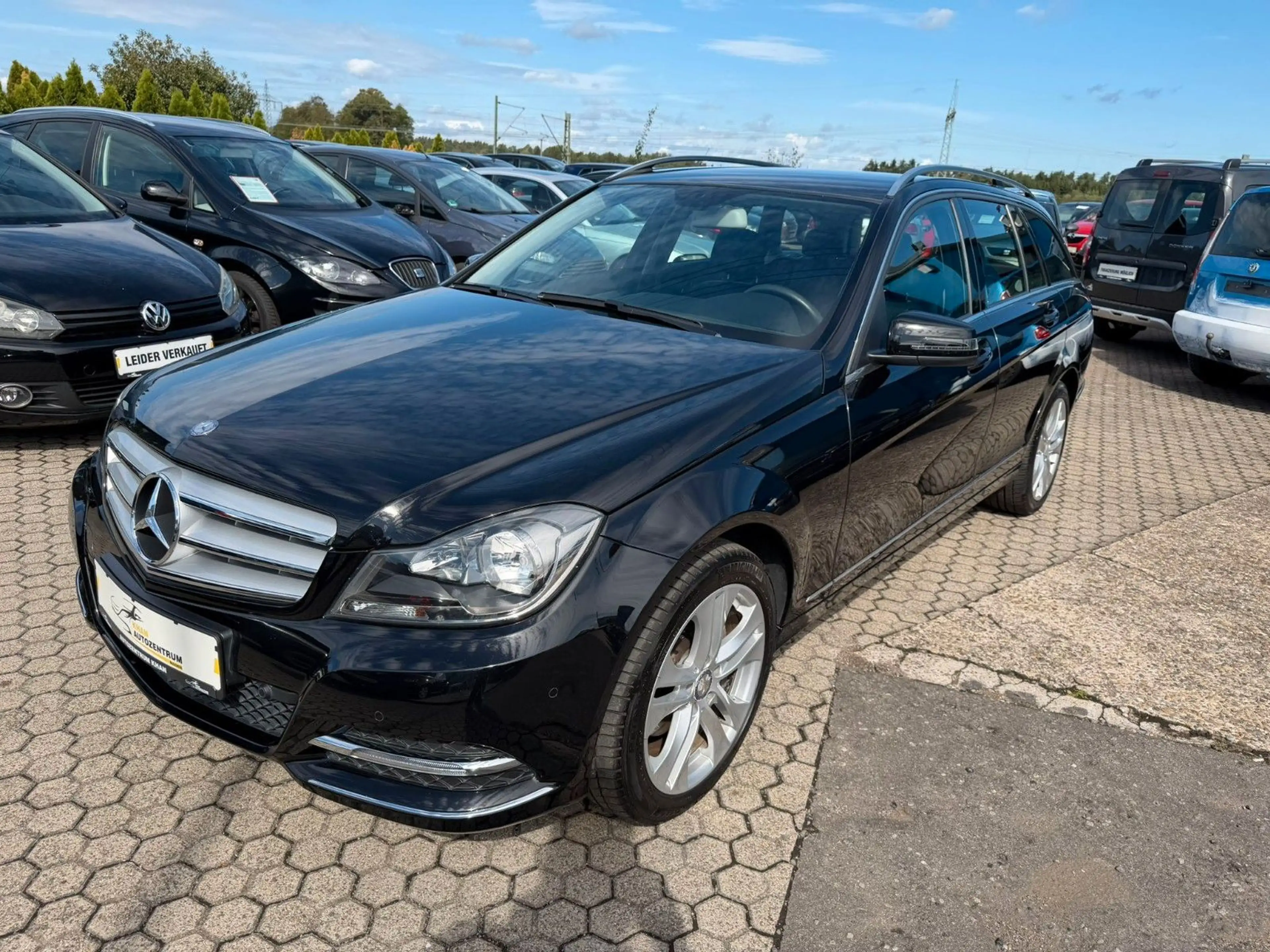 Mercedes-Benz C 250 CGI BlueEfficiency — photo 3
