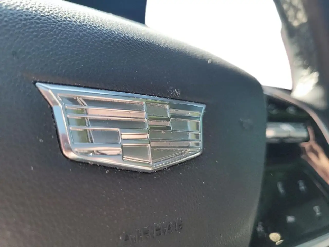 Cadillac Lyriq снимка Cadillac Lyriq