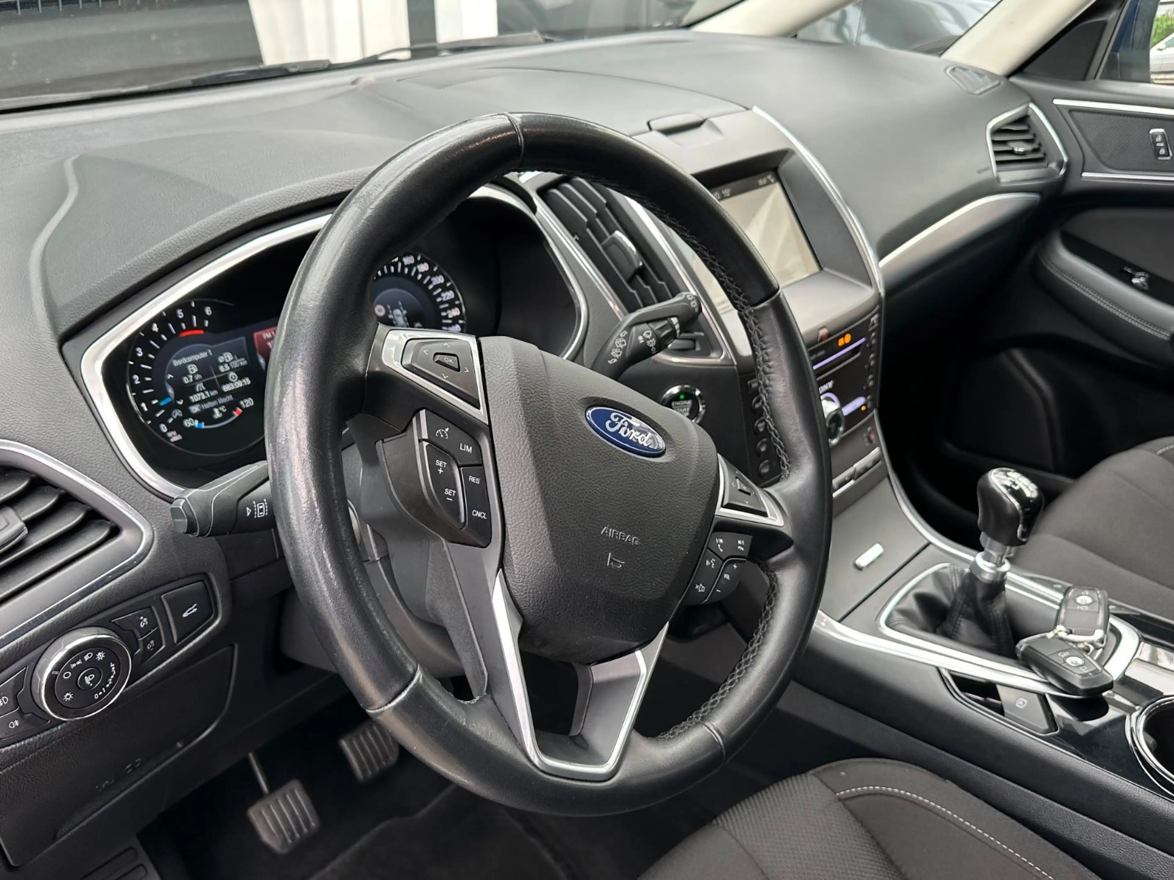 Ford S-Max S-MAX Titanium*Navi*KlimaT*Multi*SpurAss*El-Heck — photo 14