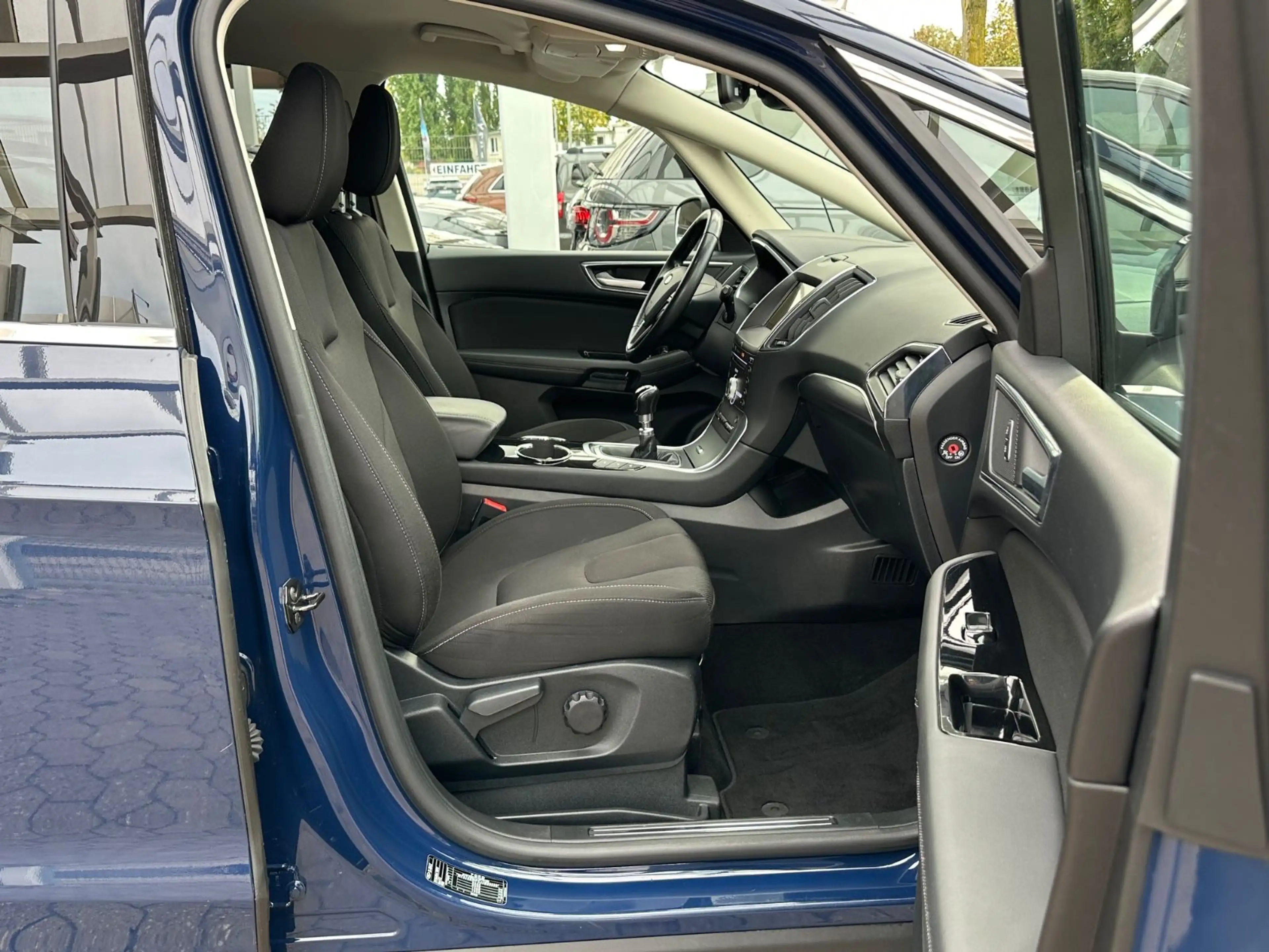 Ford S-Max S-MAX Titanium*Navi*KlimaT*Multi*SpurAss*El-Heck — photo 5