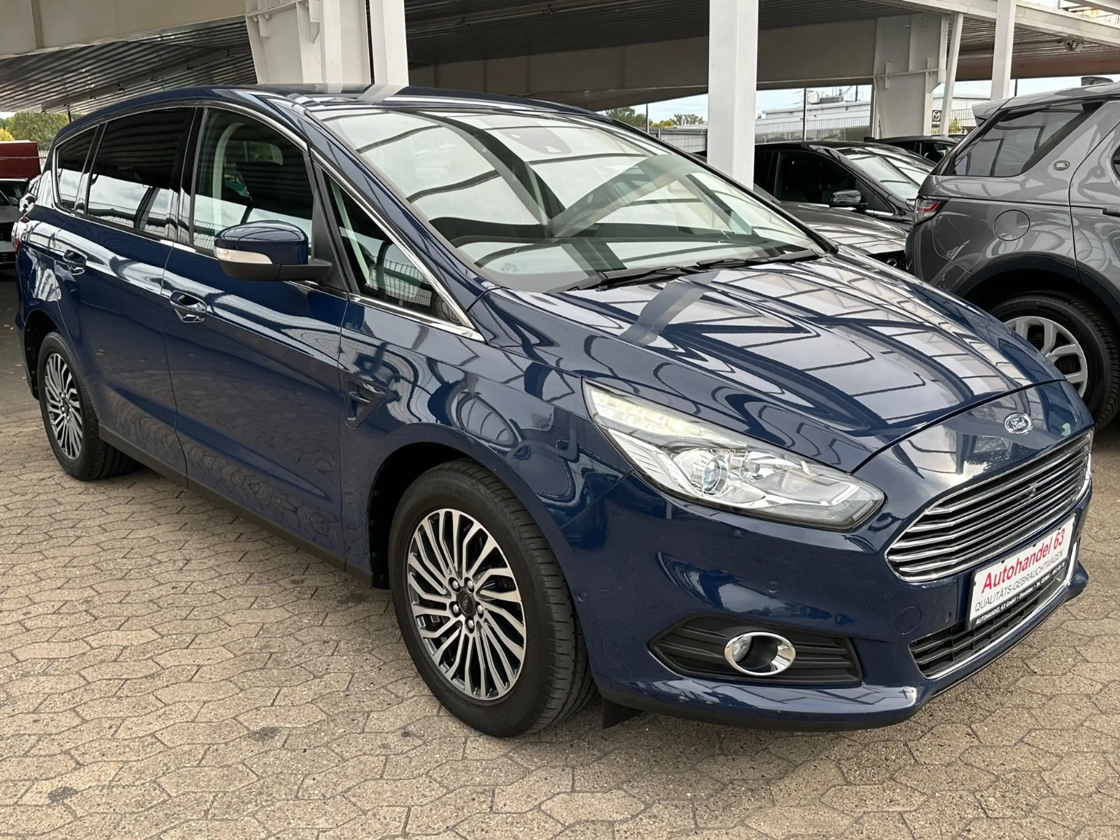 Ford S-Max S-MAX Titanium*Navi*KlimaT*Multi*SpurAss*El-Heck — photo 2