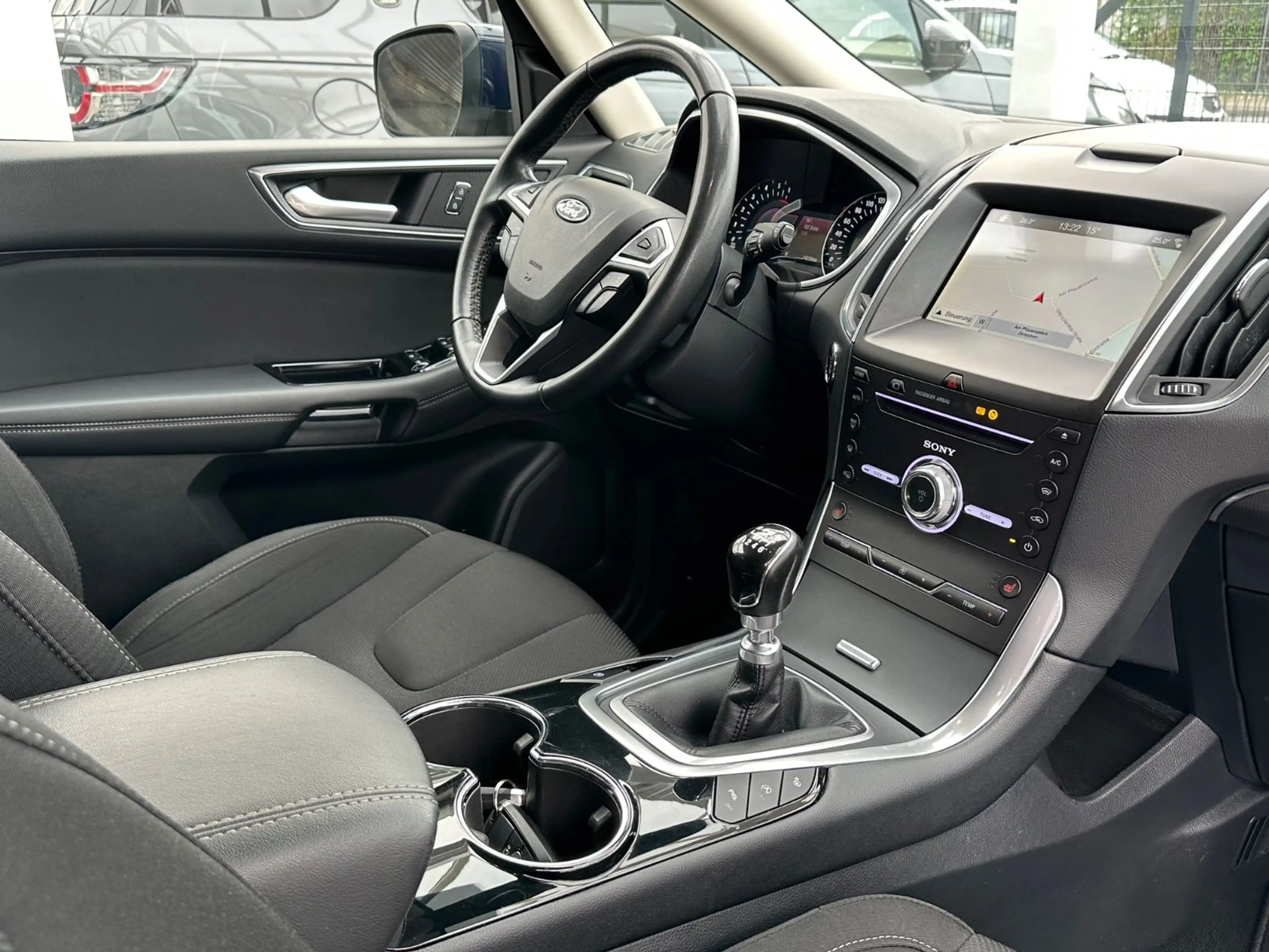 Ford S-Max S-MAX Titanium*Navi*KlimaT*Multi*SpurAss*El-Heck — photo 6
