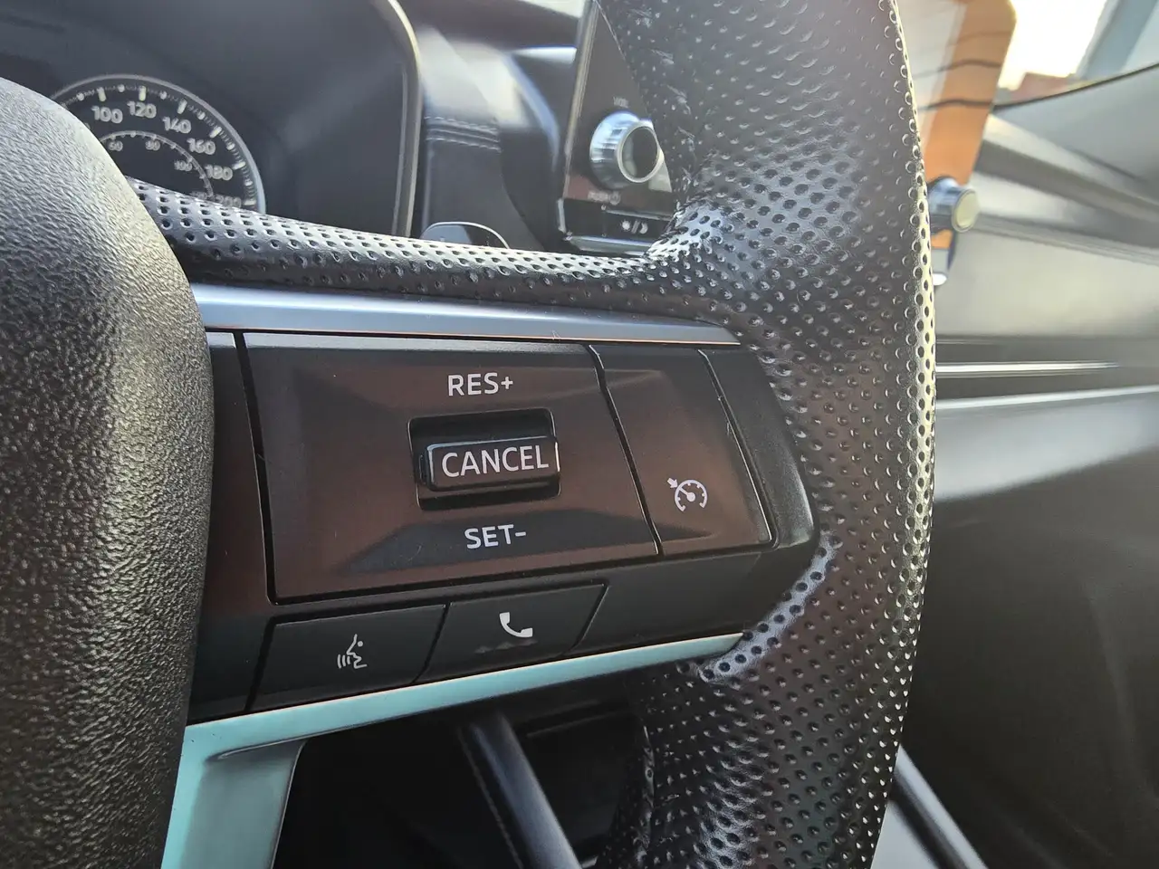 Mitsubishi Outlander снимка Mitsubishi Outlander