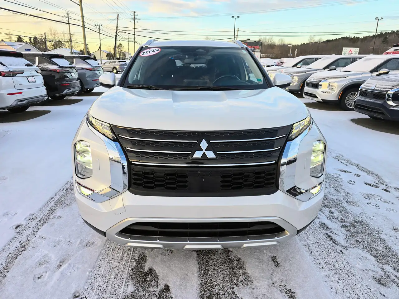 Mitsubishi Outlander снимка Mitsubishi Outlander