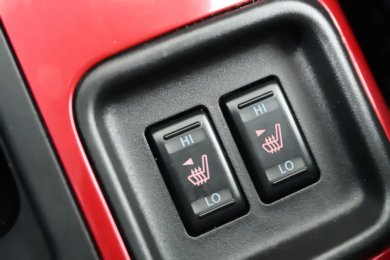 Nissan Juke photo Nissan Juke