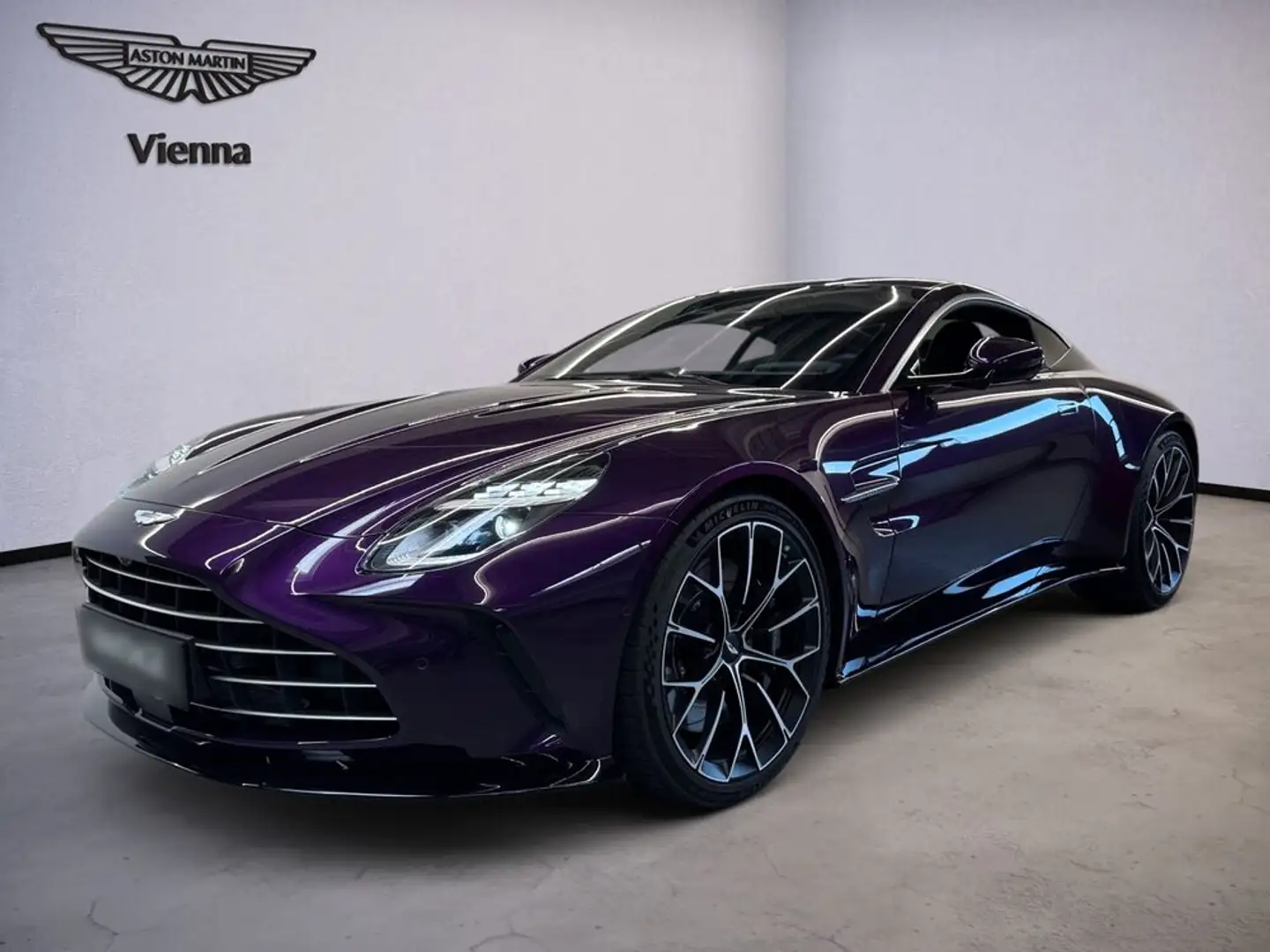 Aston Martin Vantage NG Coupé | Storm Purple | Bowers & Wilkins Mauve - 1
