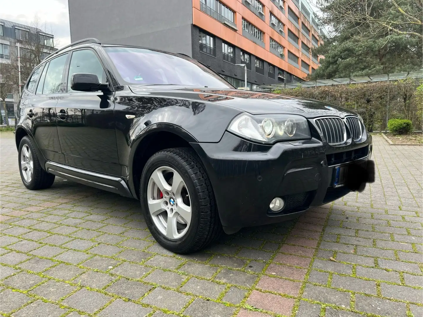 BMW X3 Baureihe X3 2.0d~Sport-Paket M / M-Technic Negro - 2