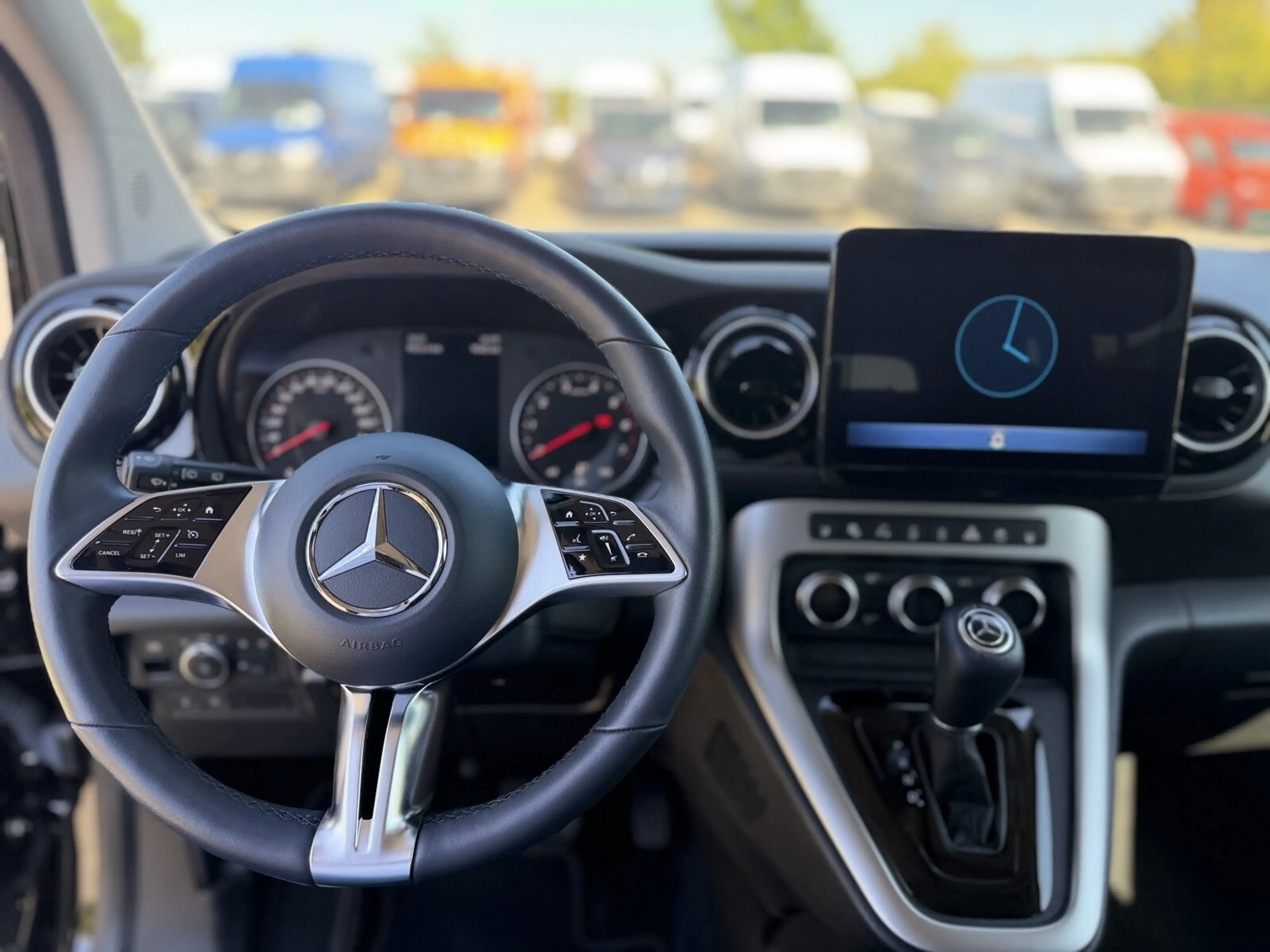 Mercedes-Benz T-Class T 180 PROGRESSIVE LANG EDITION+LED+AHK+7SITZER — photo 13