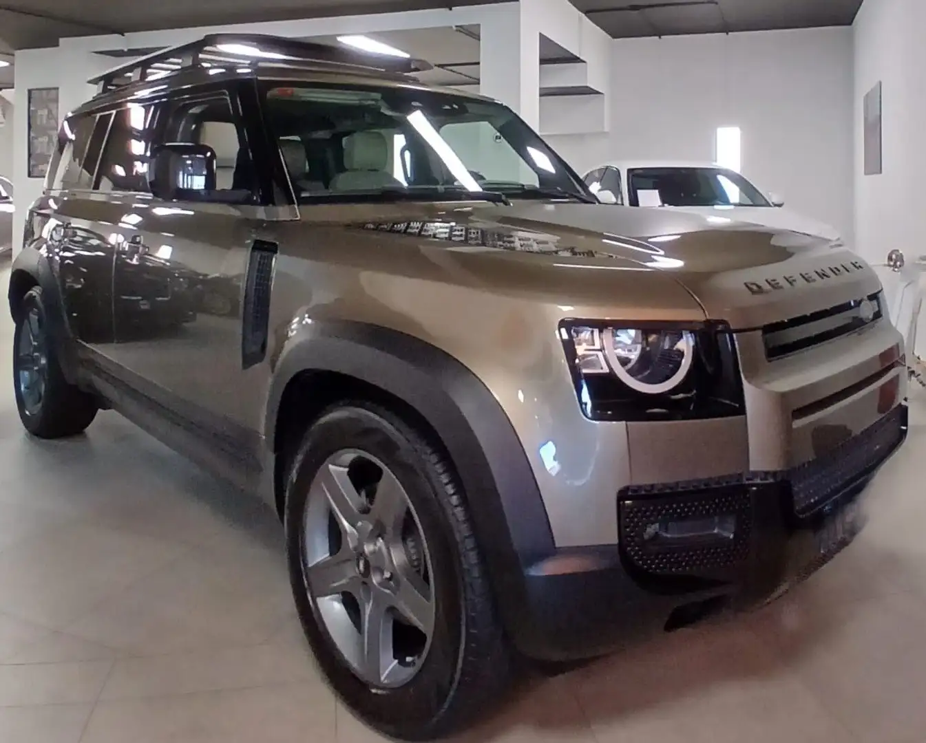 Land Rover Defender Defender 110 2.0D SD4  AWD Aut. Bronce - 1