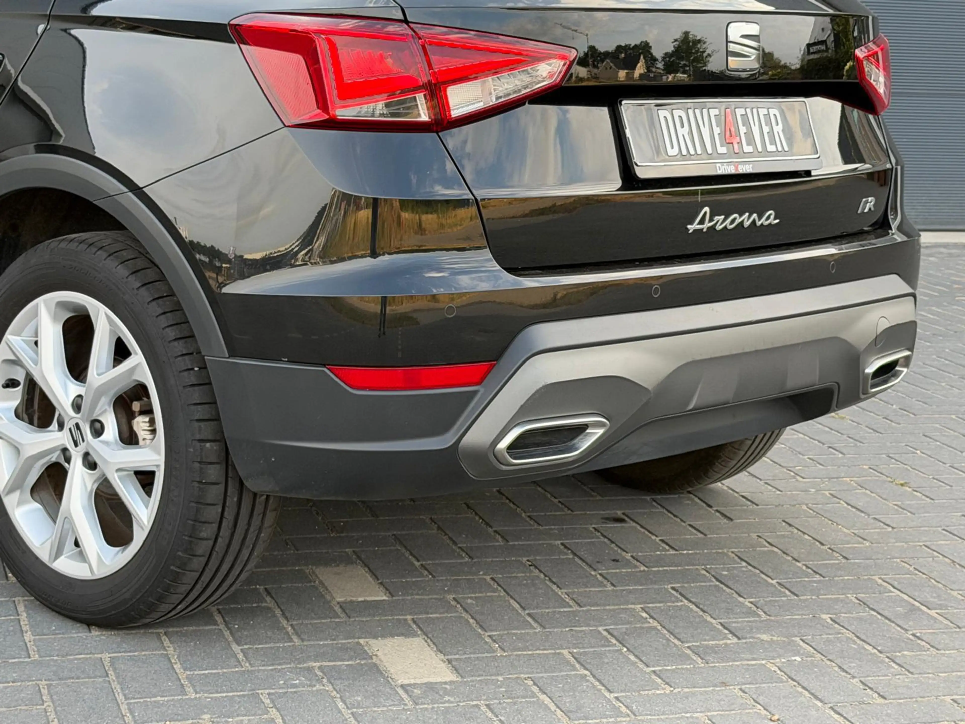 SEAT Arona 1.0 TSI FR M24 LED|CLIMATE|CAMERA|SPORTVELGEN|ELEK — photo 9