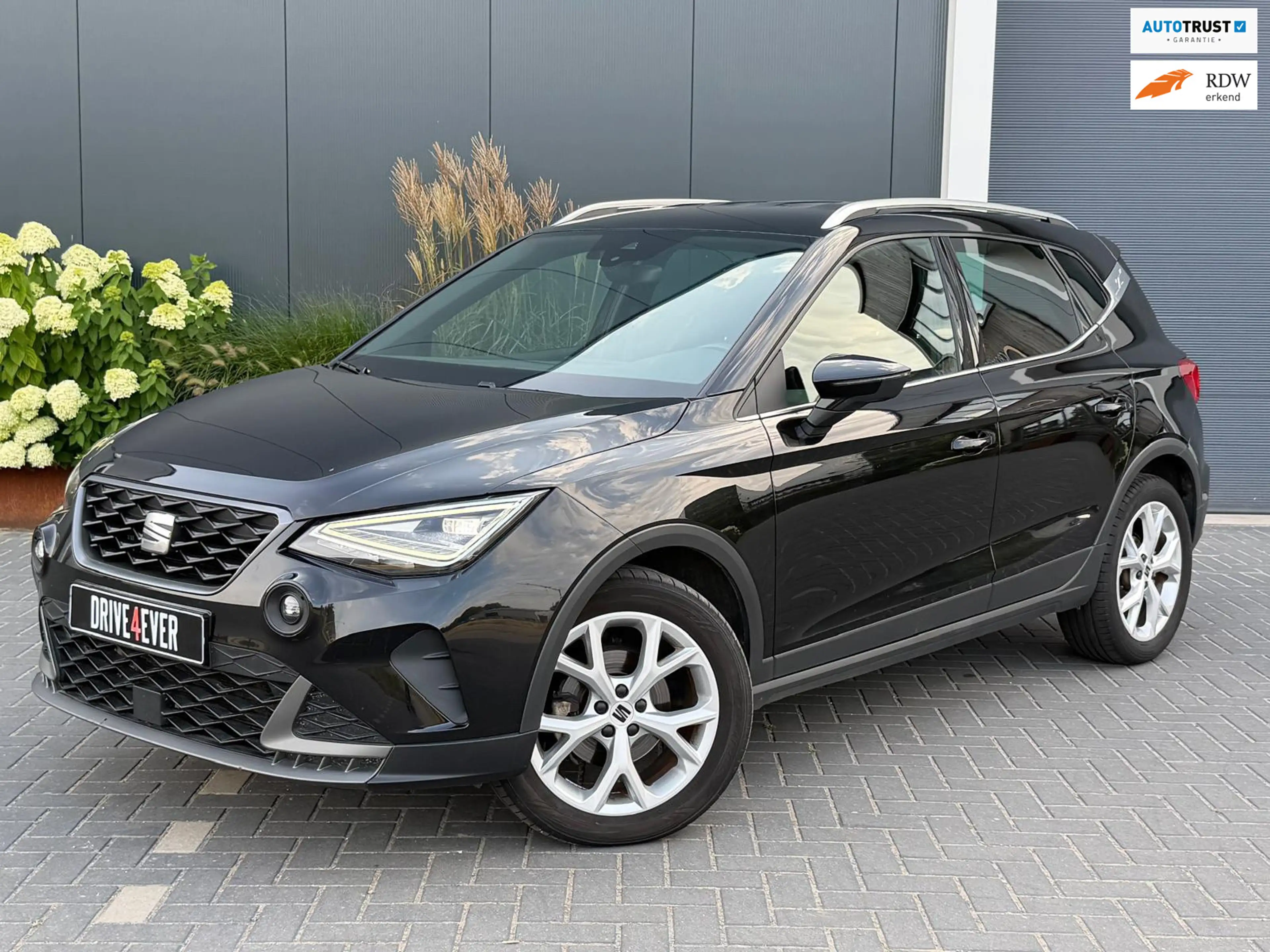 SEAT Arona 1.0 TSI FR M24 LED|CLIMATE|CAMERA|SPORTVELGEN|ELEK