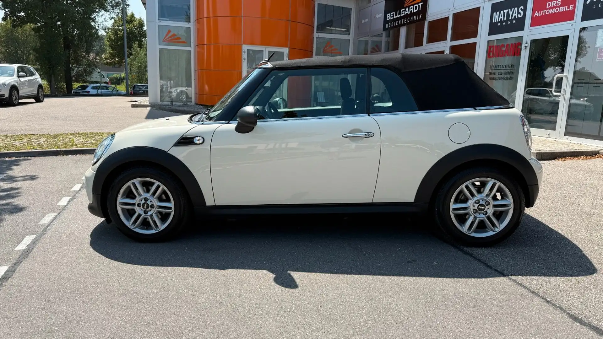 MINI One Cabrio /Klimaautomatik/SHZ Weiß - 2