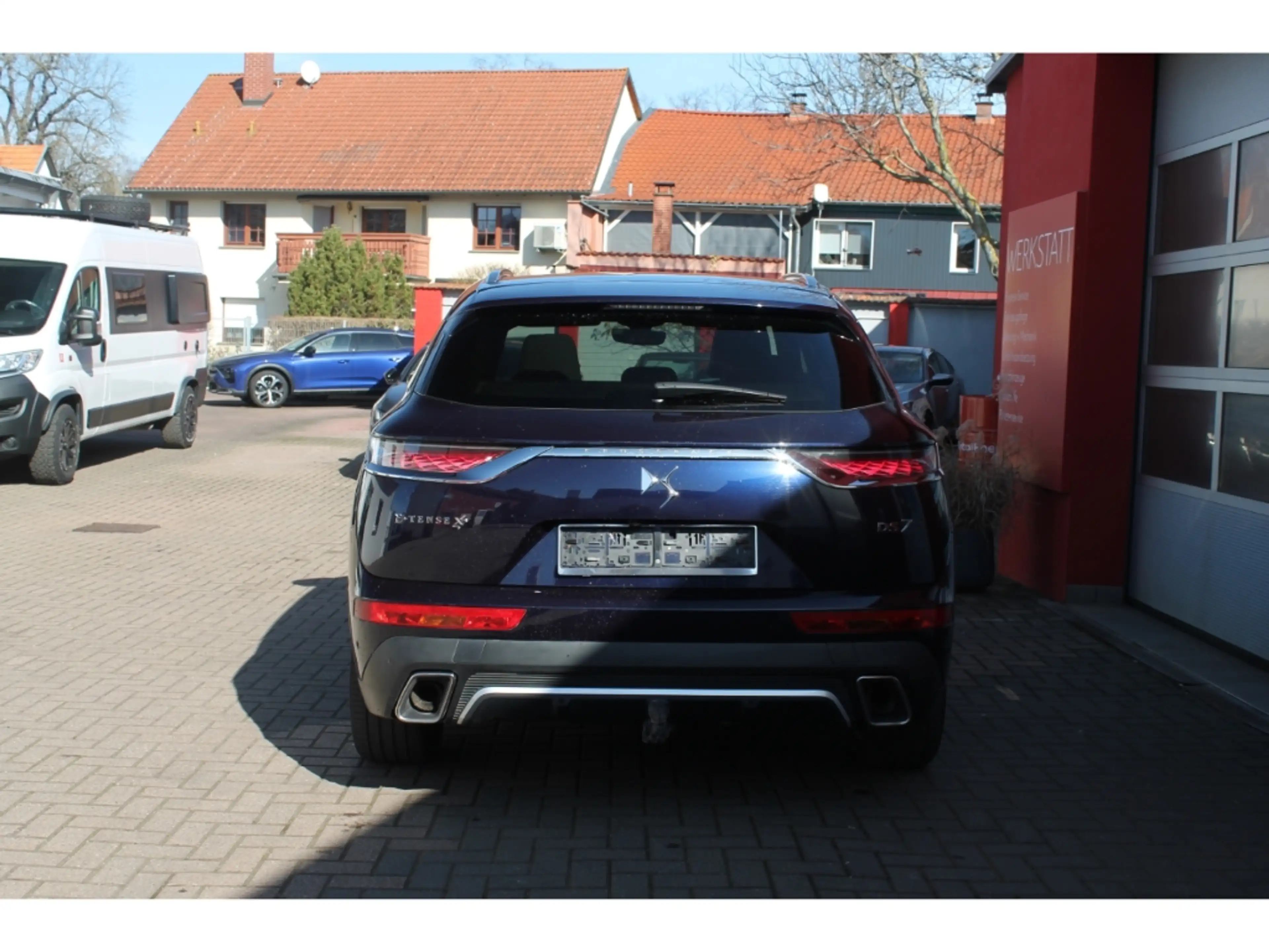 DS Automobiles DS 7 4x4 300 Voll Dach AHK Slftg Focal Massage BiColor — photo 4