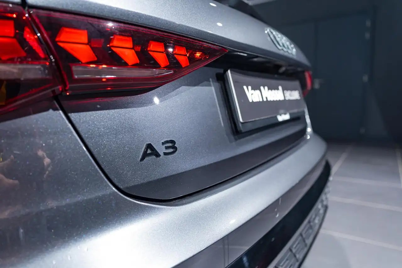 Audi A3 Sportback Competition 45TFSIe 272 PK SONOS MATRI, миниатюра 17