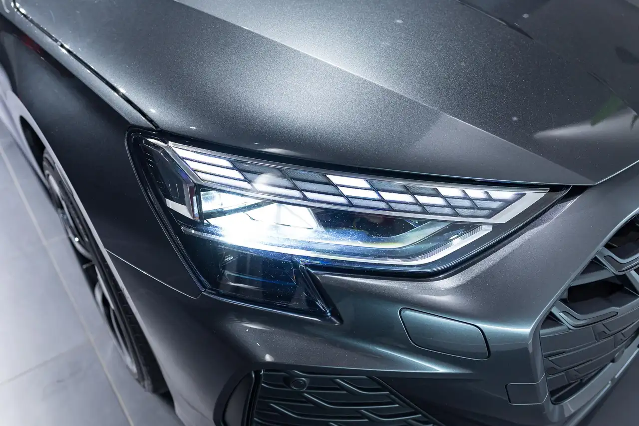 Audi A3 Sportback Competition 45TFSIe 272 PK SONOS MATRI, миниатюра 7