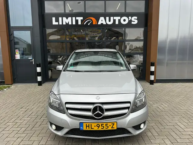 Mercedes-Benz B-Class view 6