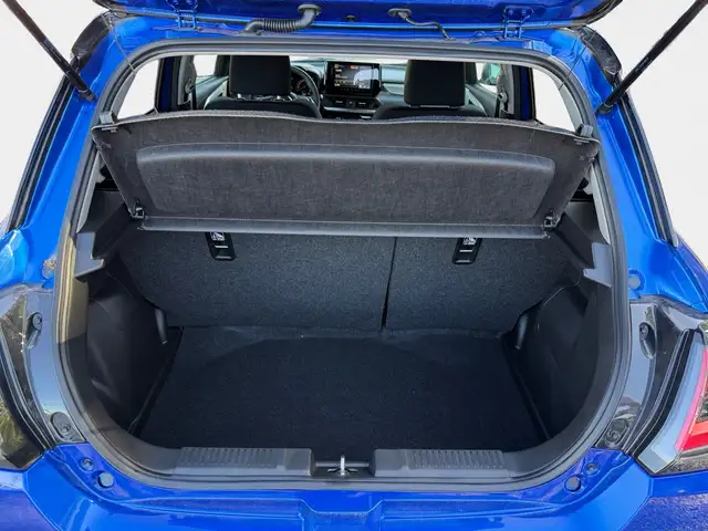 Suzuki Swift view 11