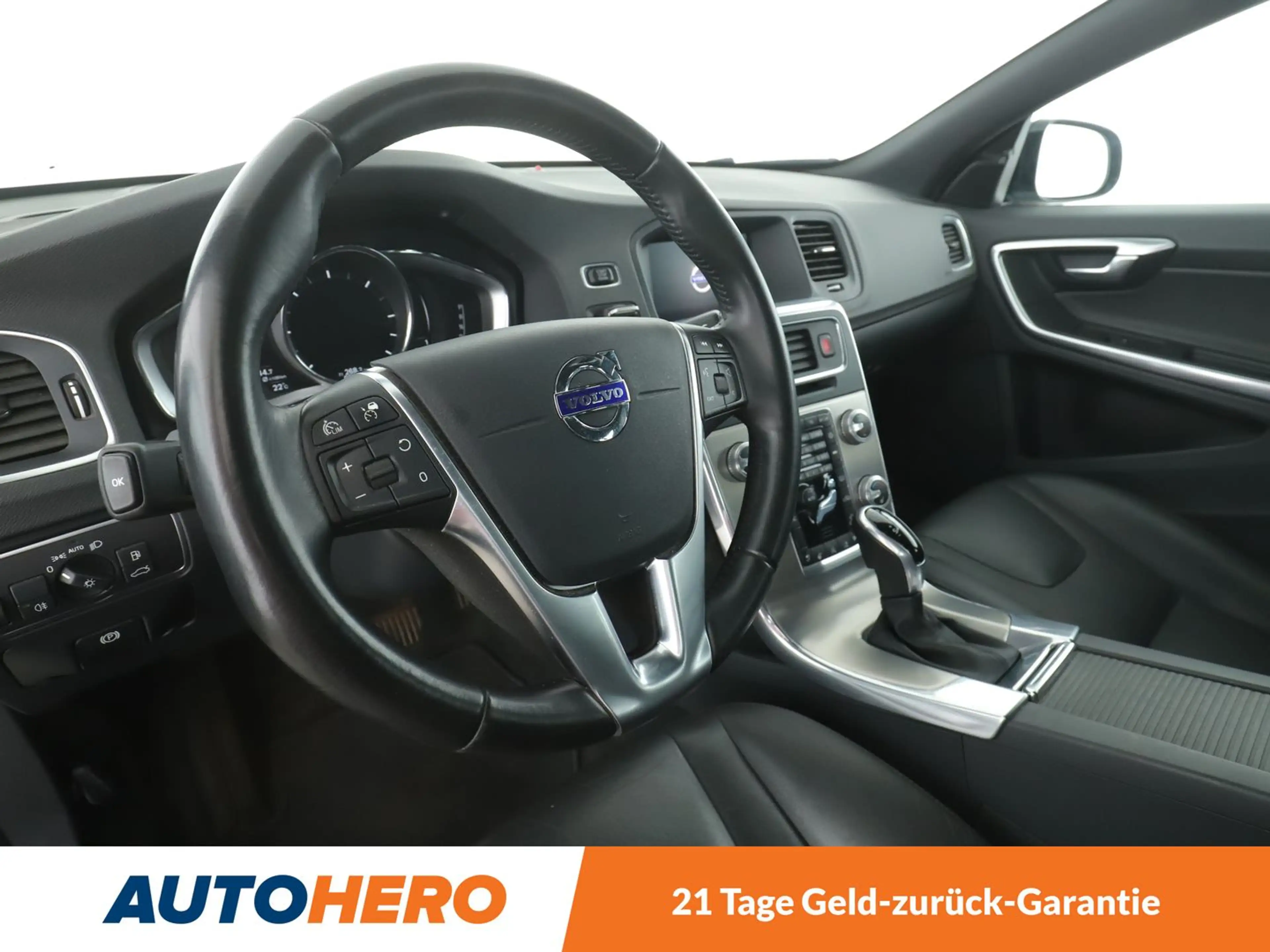 Volvo V60 Cross Country 2.4 D4 Summum AWD Aut.*NAVI*ACC*PDC*SHZ* — photo 11