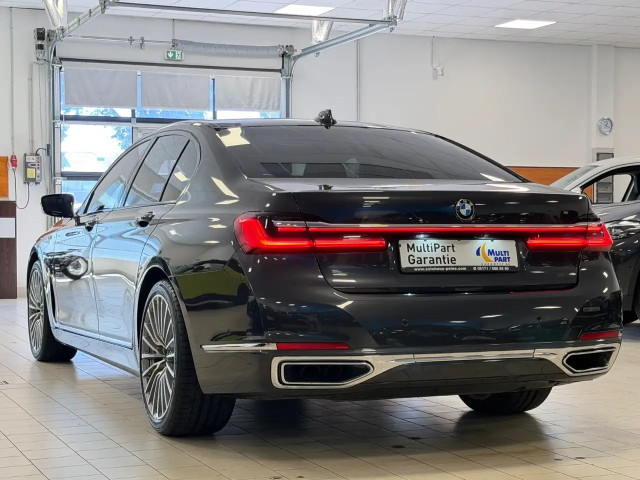 2020 BMW 750 ixD/HUD/Laser/MassagStz/360°/SofCl/Panor/Harm, photograph 2