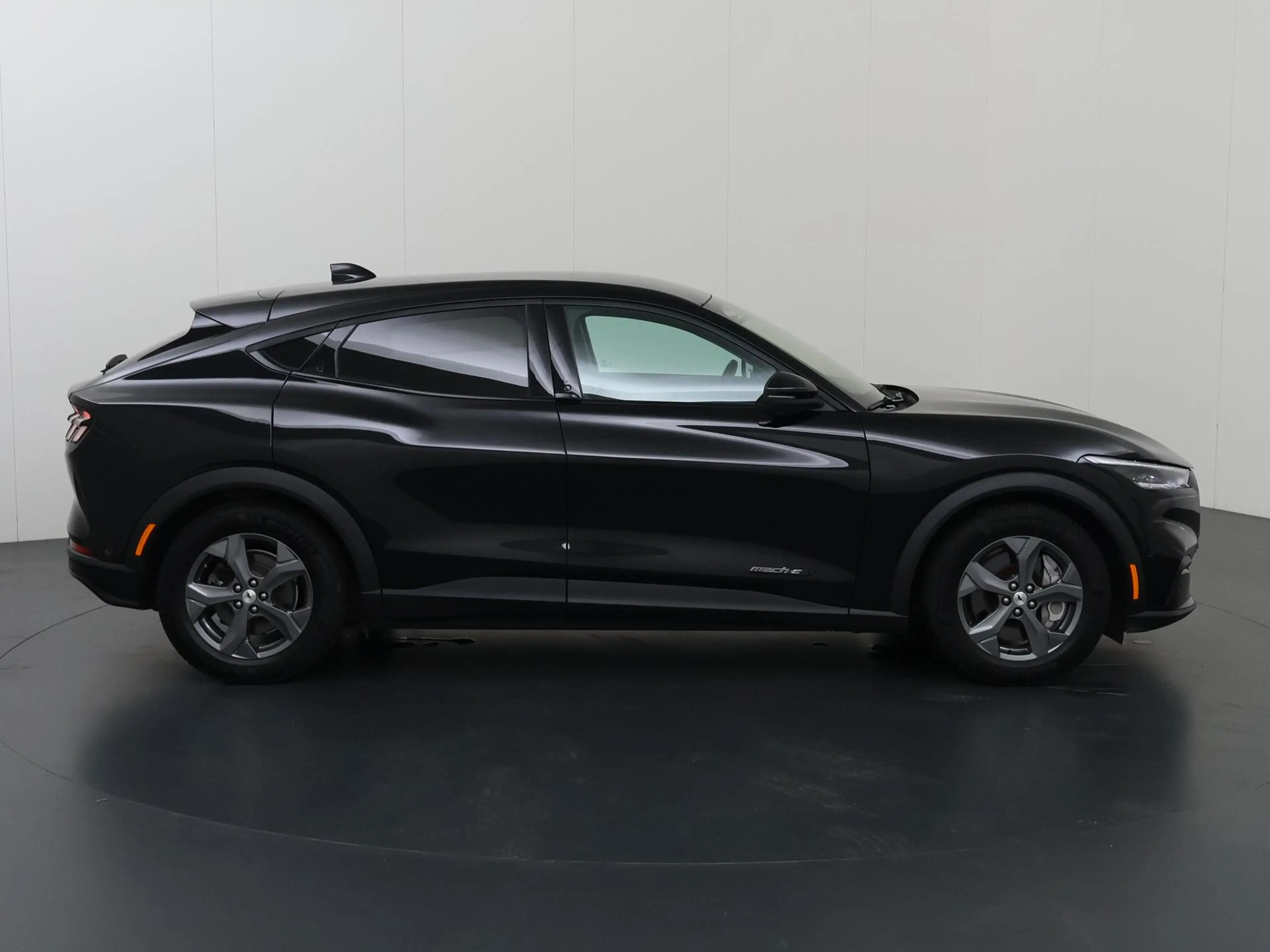 Ford Mustang Mach-E Extended RWD 98 kWh | Panoramadak | Adaptieve Crui — photo 6