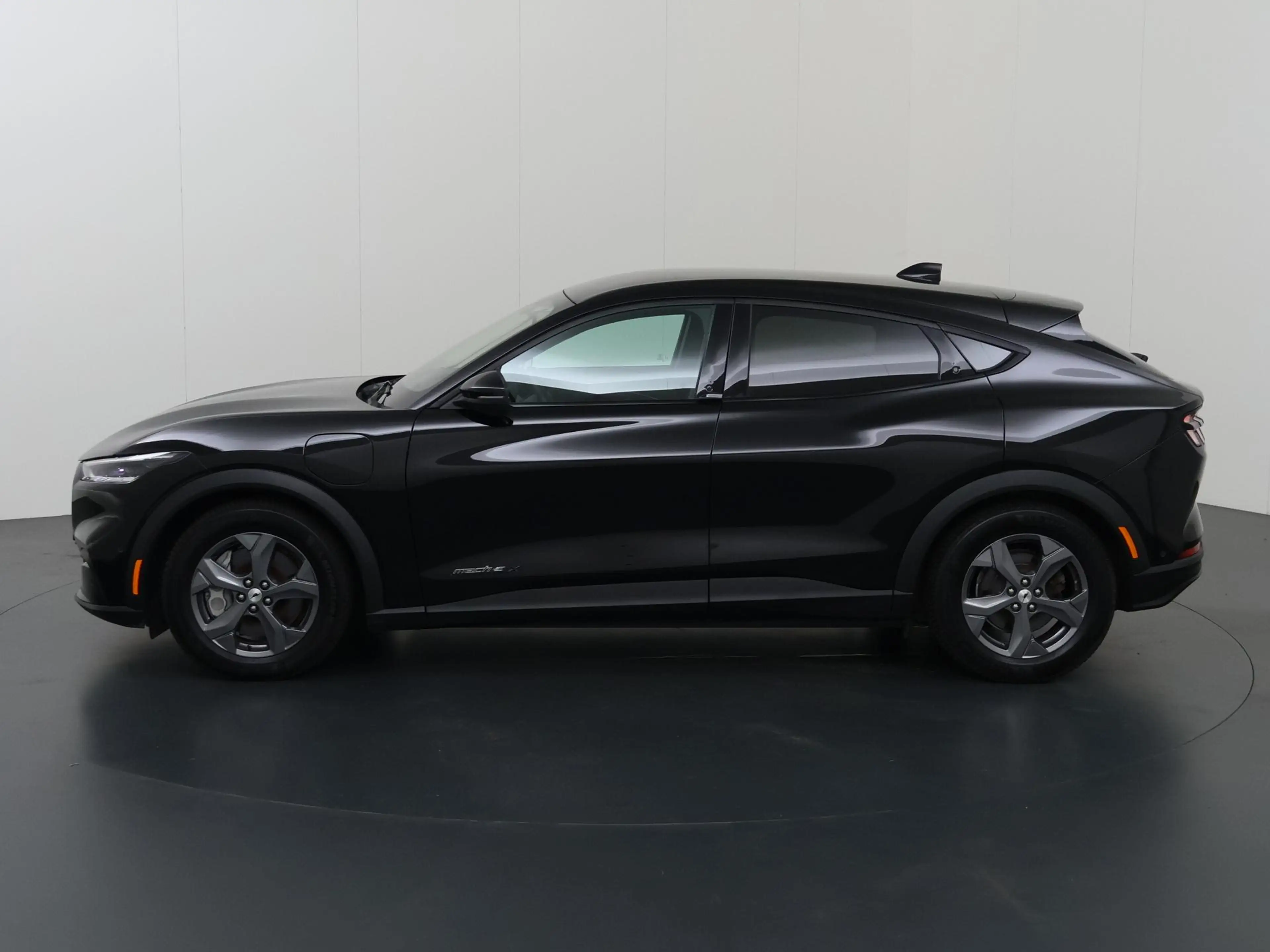 Ford Mustang Mach-E Extended RWD 98 kWh | Panoramadak | Adaptieve Crui — photo 5