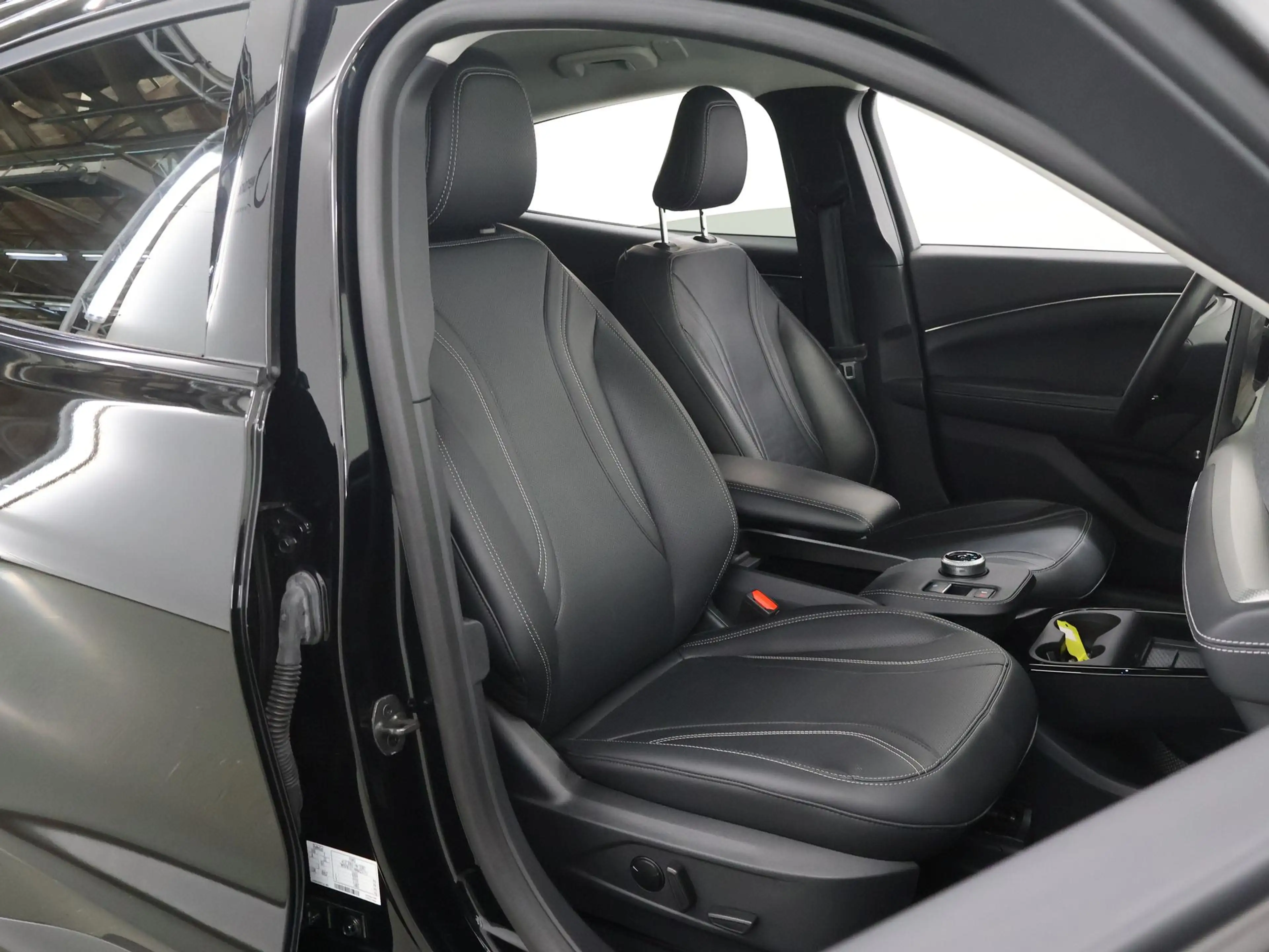 Ford Mustang Mach-E Extended RWD 98 kWh | Panoramadak | Adaptieve Crui — photo 10