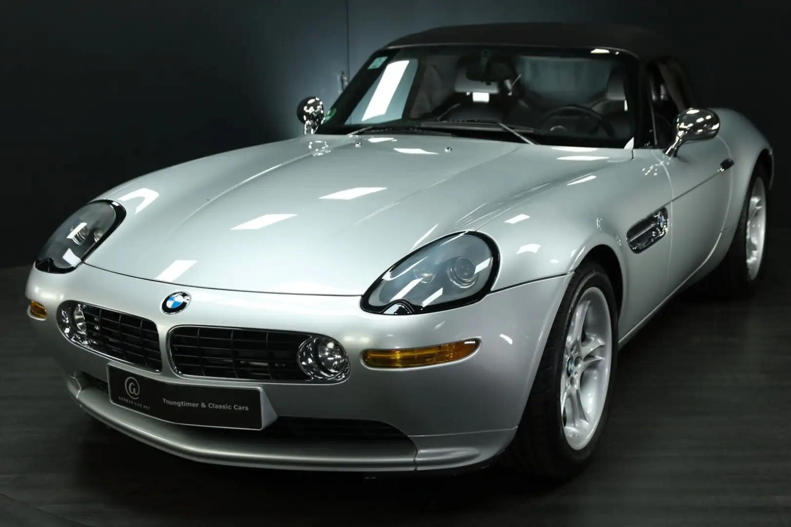 BMW Z8 nur 45.992 km, Performance Package ! Silber - 1