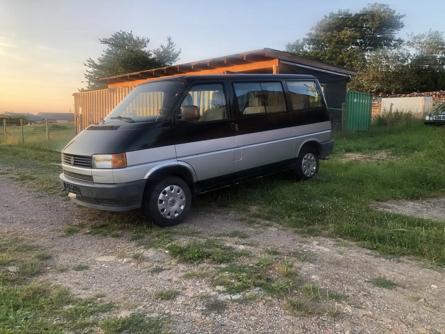 Volkswagen T4 Multivan 70B MF2 - 2