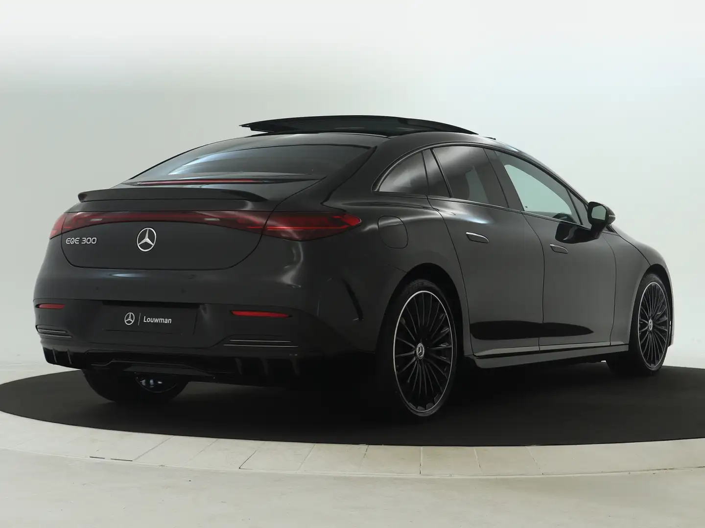 Mercedes-Benz EQE 300 Business Solution AMG 90 kWh | Nightpakket | Rijas Zilver - 2