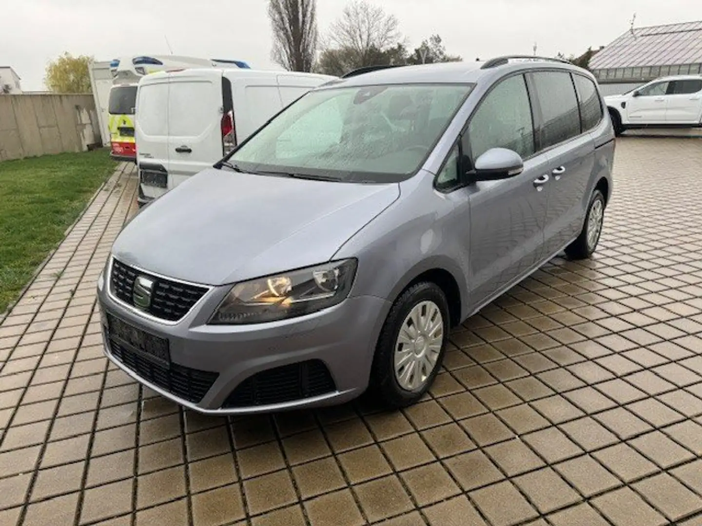 SEAT Alhambra 2.0 TDI Business "EN 8999" Grau - 1