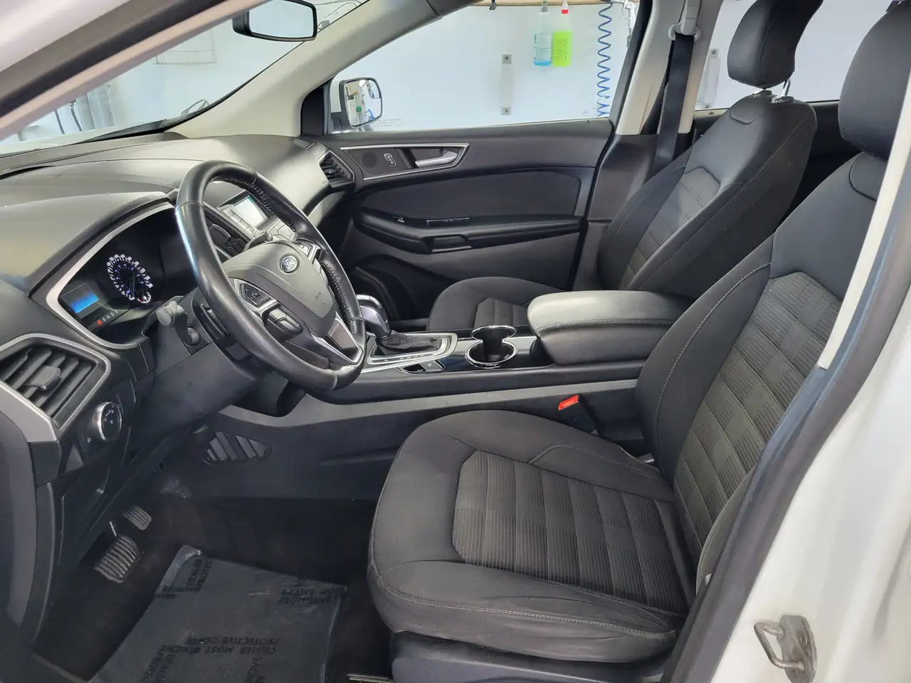 Ford Edge photo Ford Edge