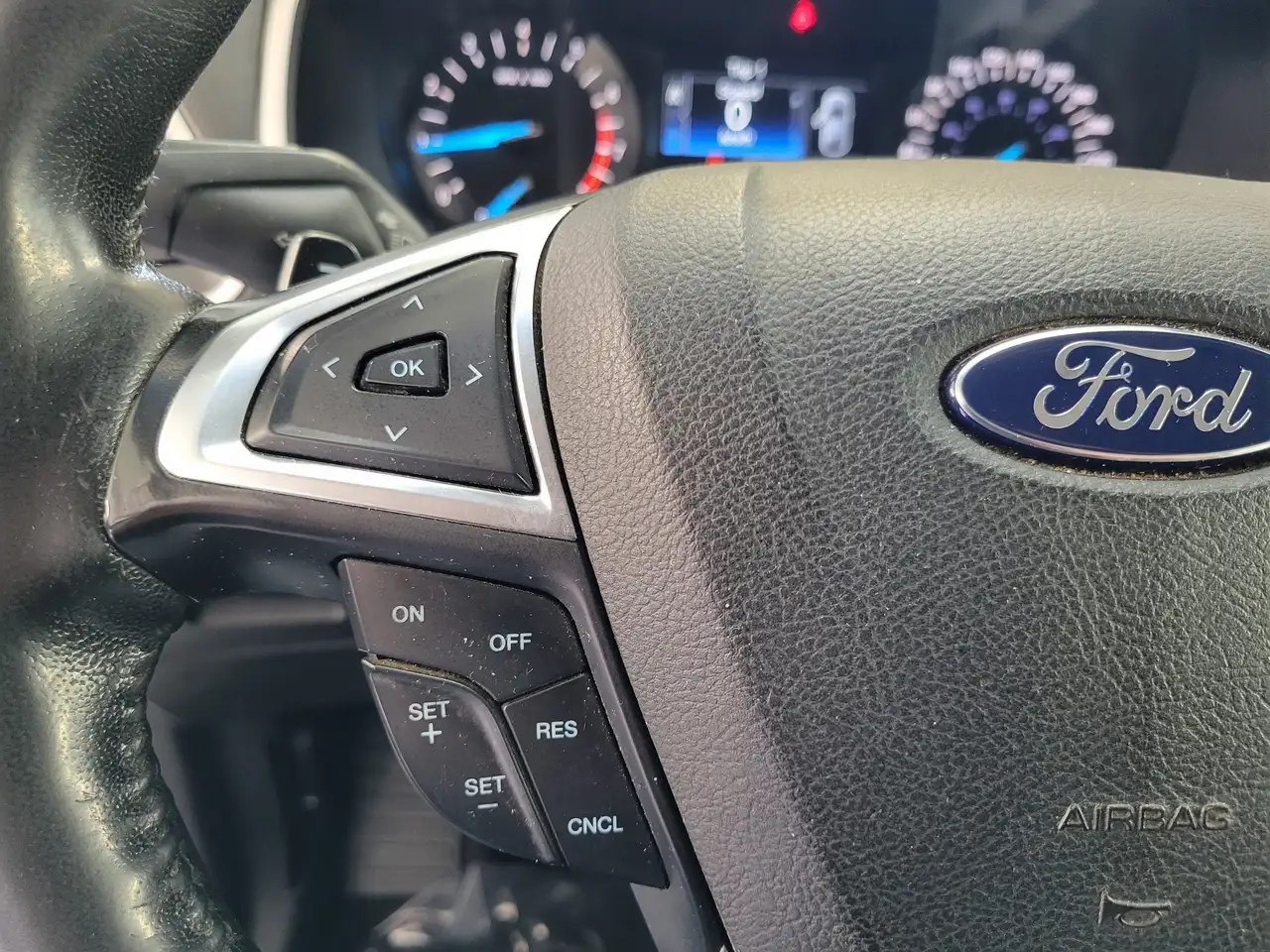 Ford Edge photo Ford Edge