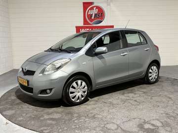 1.3 VVTi Aspiration, Automatische airco, Volledig